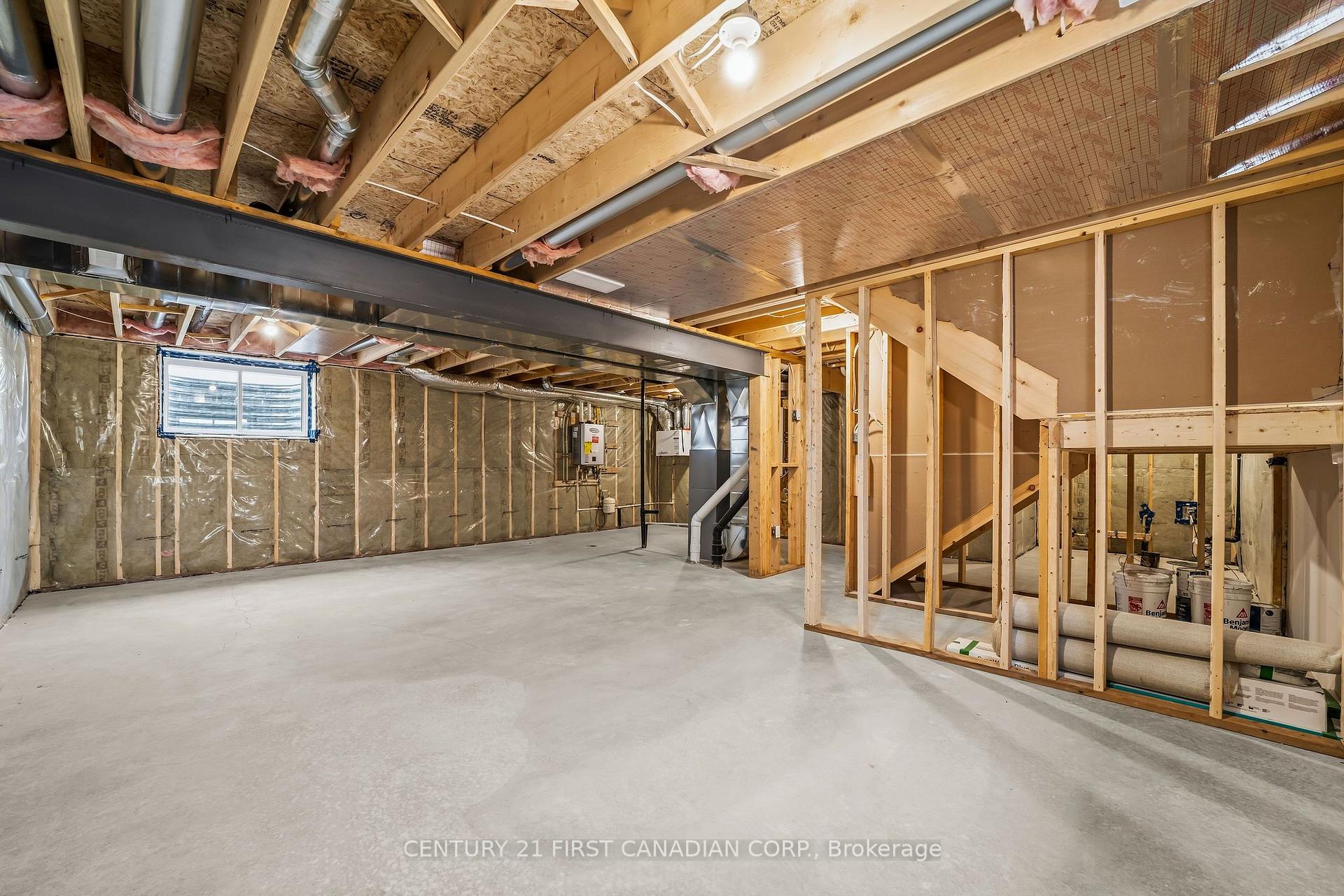 Photo 26 of 5 Doerr Court, North Middlesex, Ailsa Craig — HOMEH