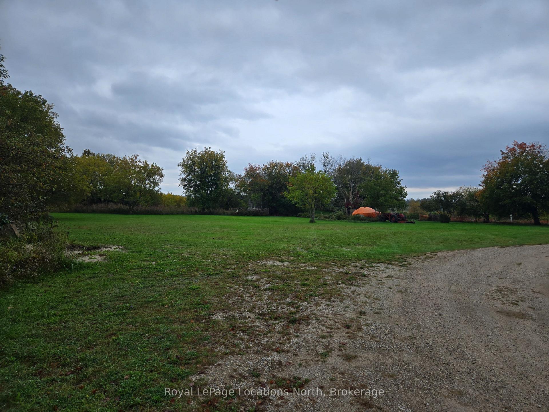 Photo 5 of 2939 92 County Road, Springwater, Rural Springwater — HOMEH