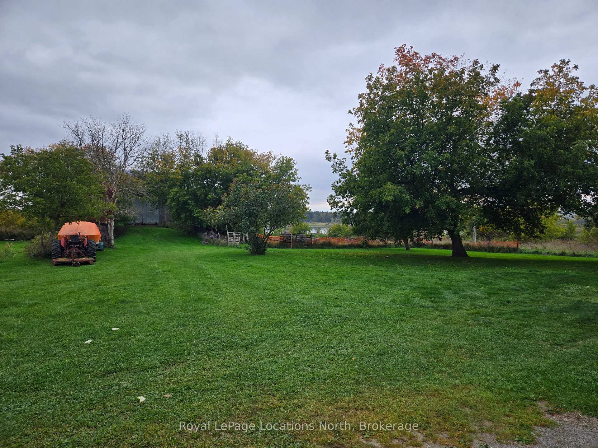 Photo 8 of 2939 92 County Road, Springwater, Rural Springwater — HOMEH