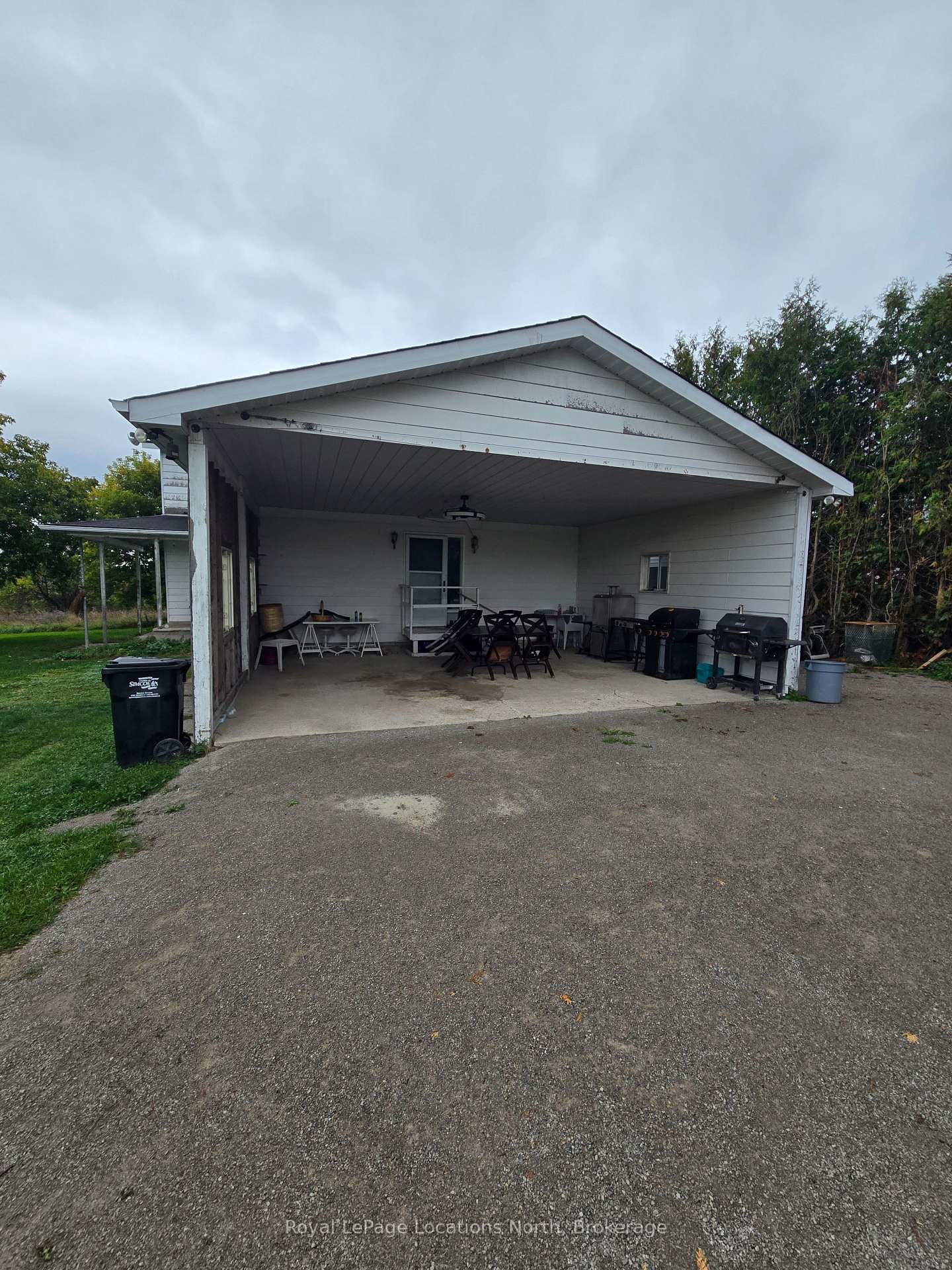 Photo 9 of 2939 92 County Road, Springwater, Rural Springwater — HOMEH