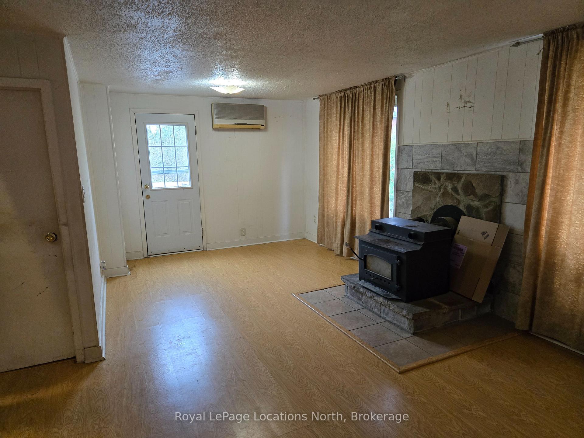 Photo 34 of 2939 92 County Road, Springwater, Rural Springwater — HOMEH