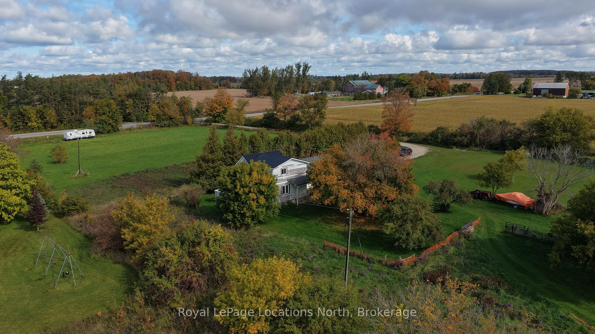 Photo 39 of 2939 92 County Road, Springwater, Rural Springwater — HOMEH