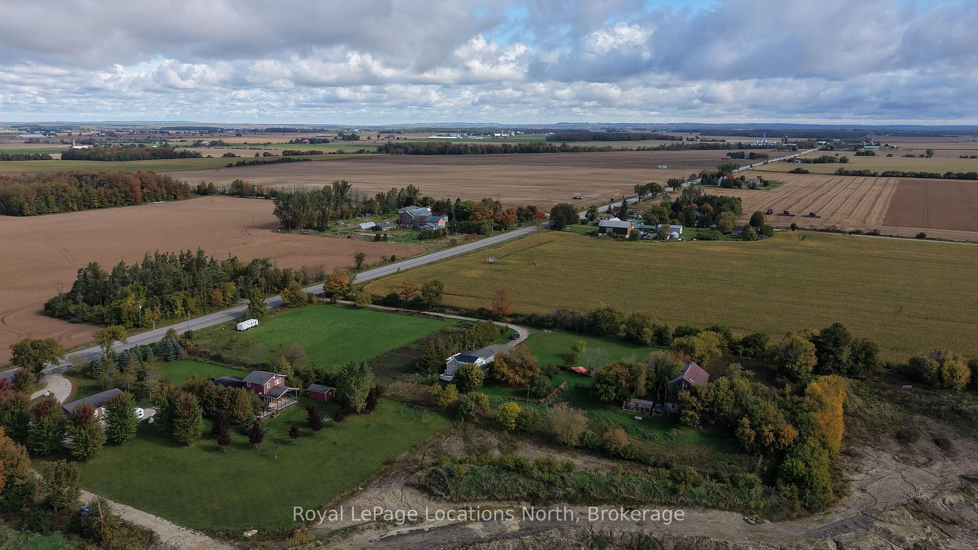 Photo 51 of 2939 92 County Road, Springwater, Rural Springwater — HOMEH