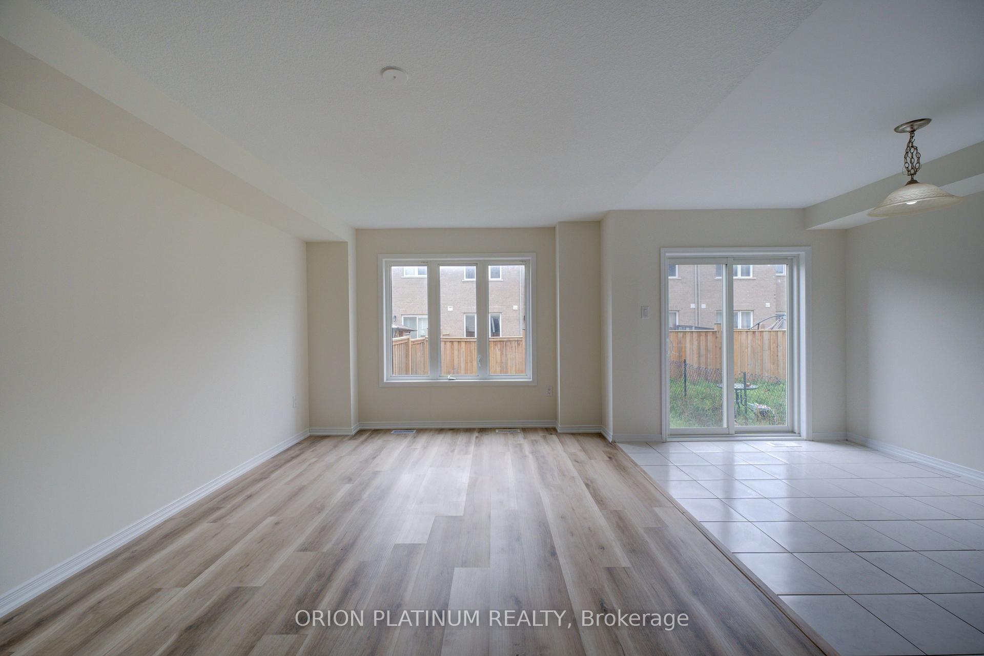 Photo 13 of 140 Munro Circle, Brantford, Empire South — HOMEH