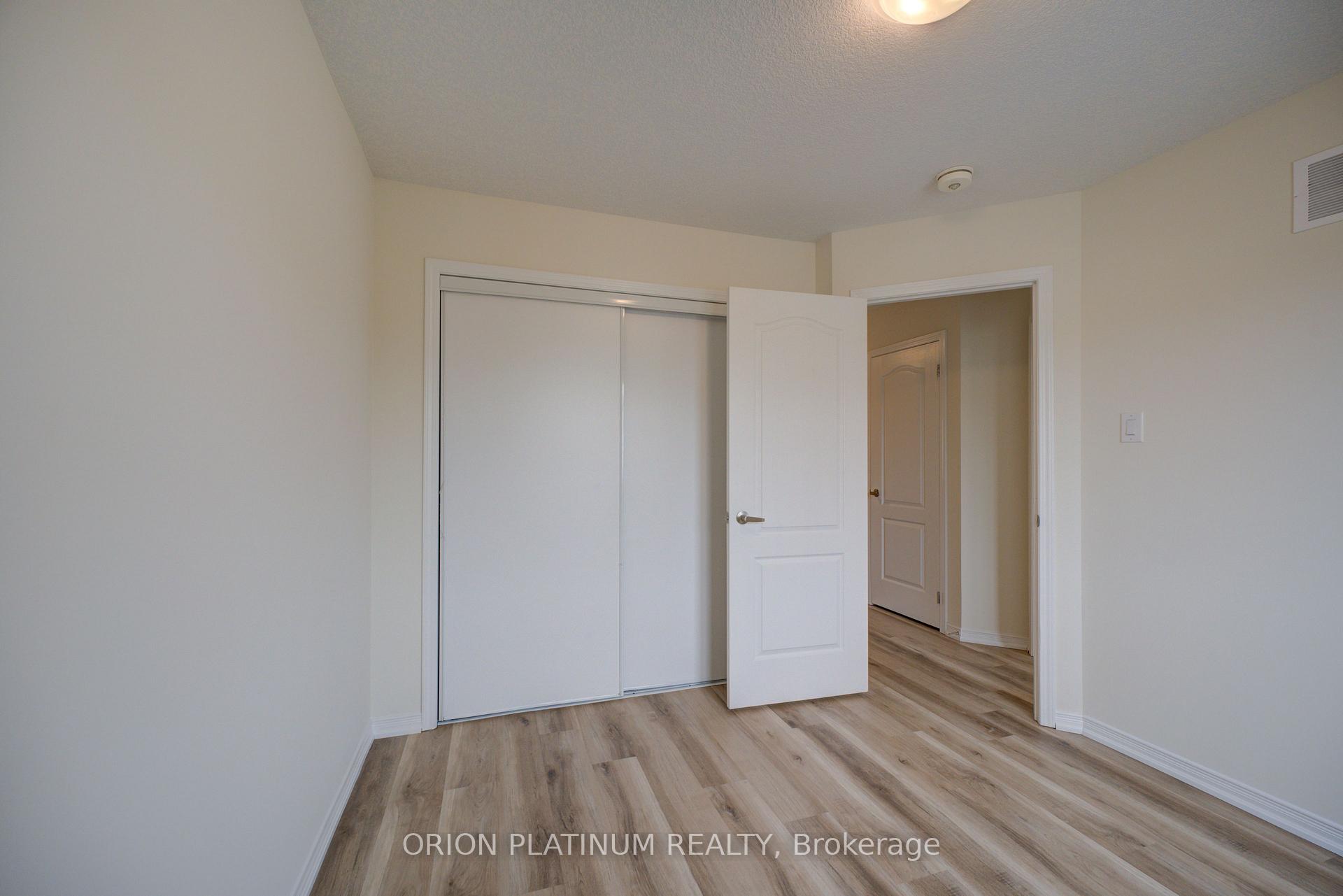 Photo 20 of 140 Munro Circle, Brantford, Empire South — HOMEH