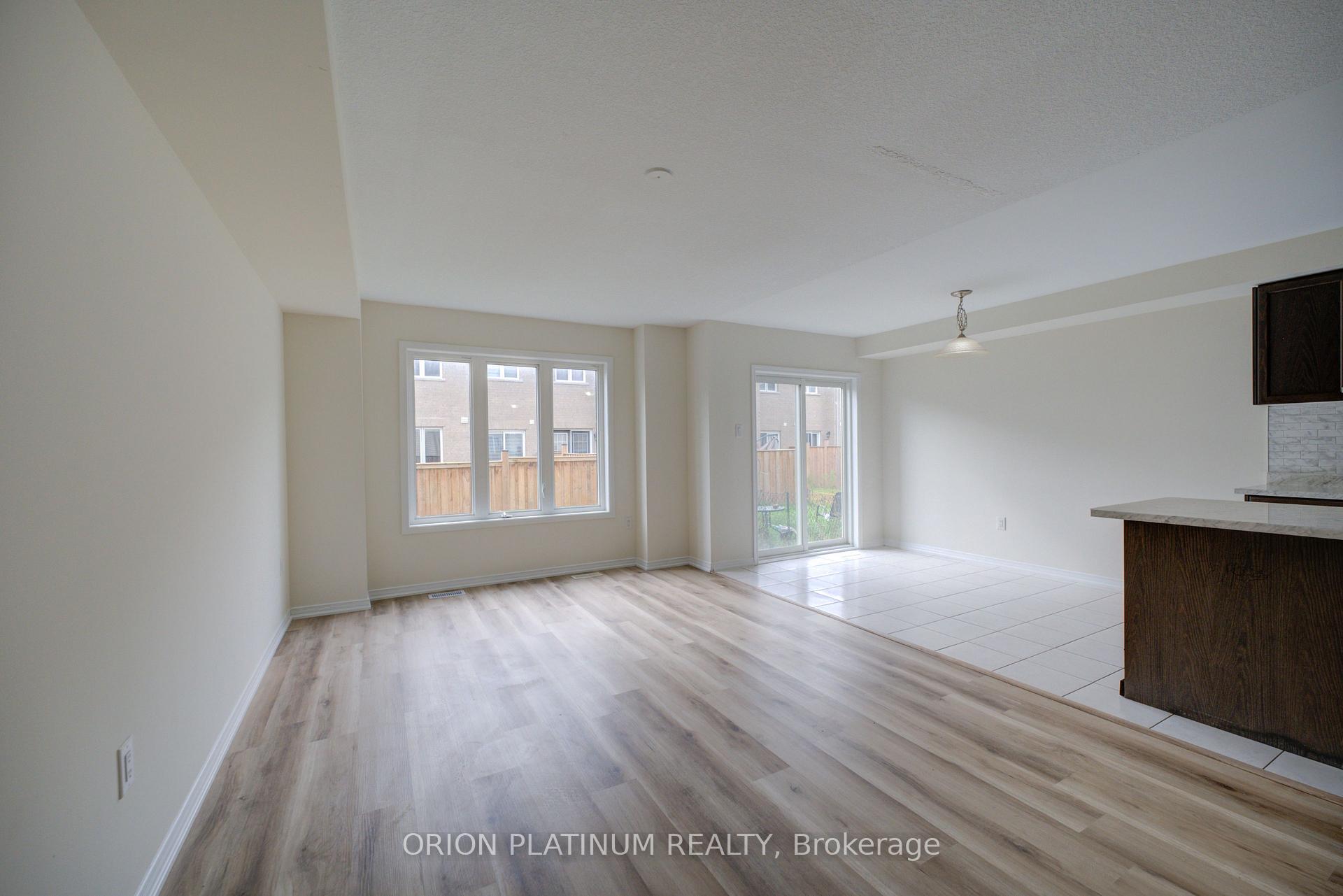 Photo 23 of 140 Munro Circle, Brantford, Empire South — HOMEH