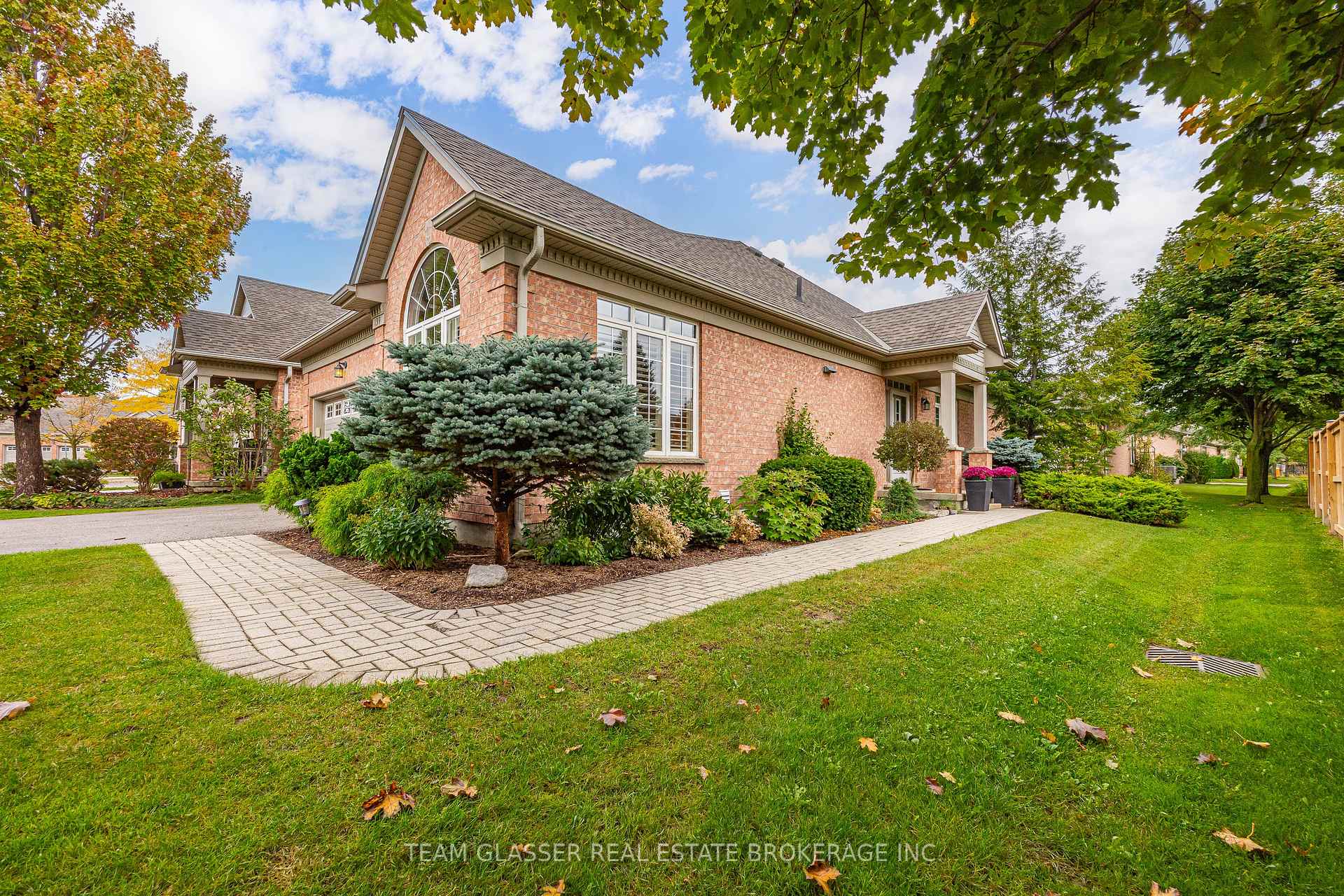 Photo 3 of Unit 139, 2025 Meadowgate Boulevard, London, South U — HOMEH