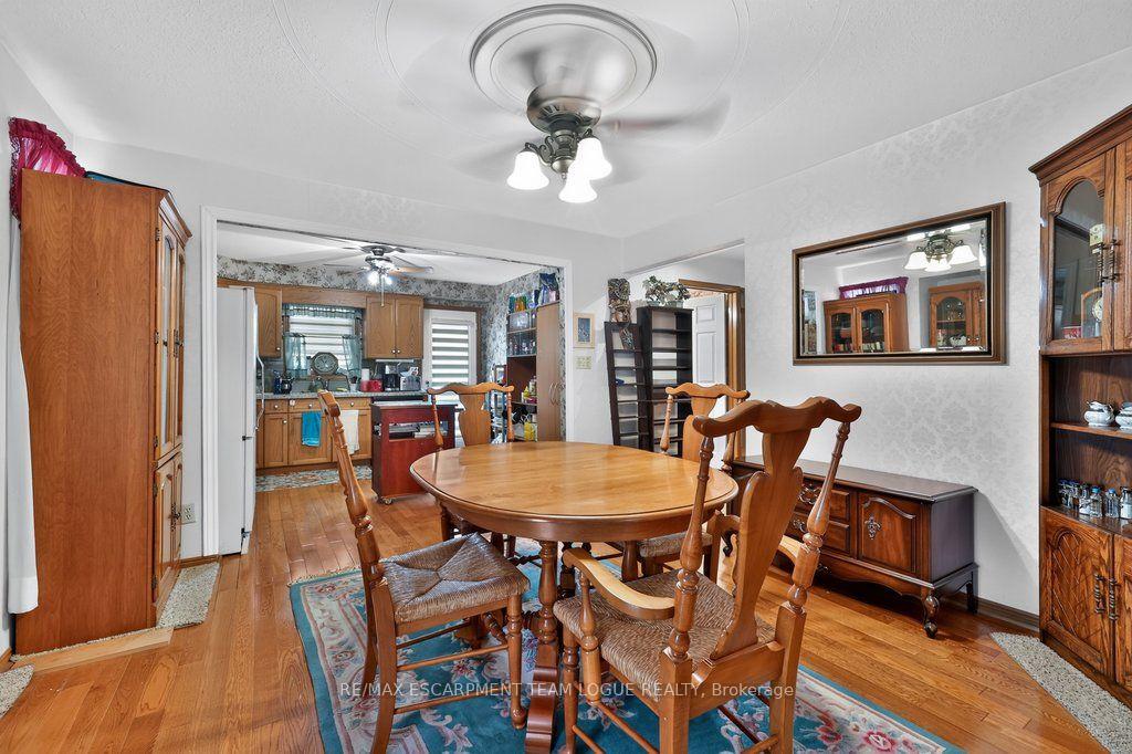 Photo 11 of 17 Tanner Drive, Pelham, Fonthill — HOMEH