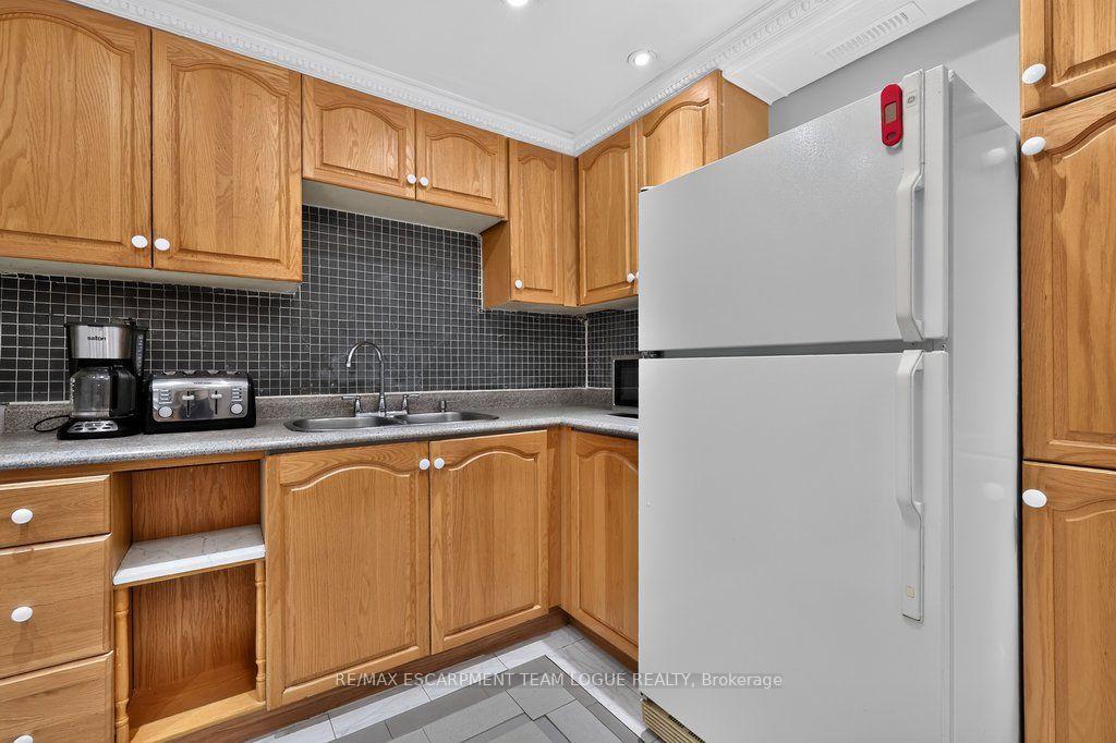 Photo 31 of 17 Tanner Drive, Pelham, Fonthill — HOMEH
