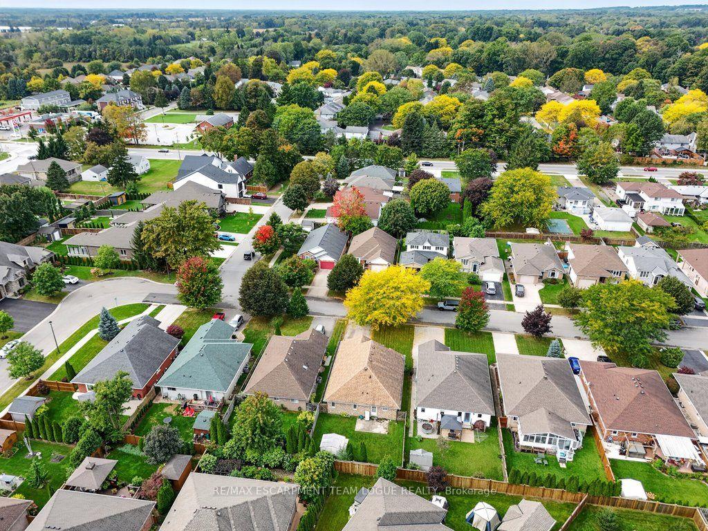 Photo 46 of 17 Tanner Drive, Pelham, Fonthill — HOMEH