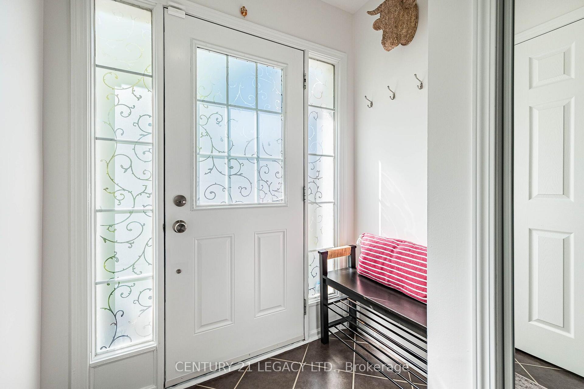 Photo 5 of 579 Speyer Circle SW, Milton, Harrison — HOMEH