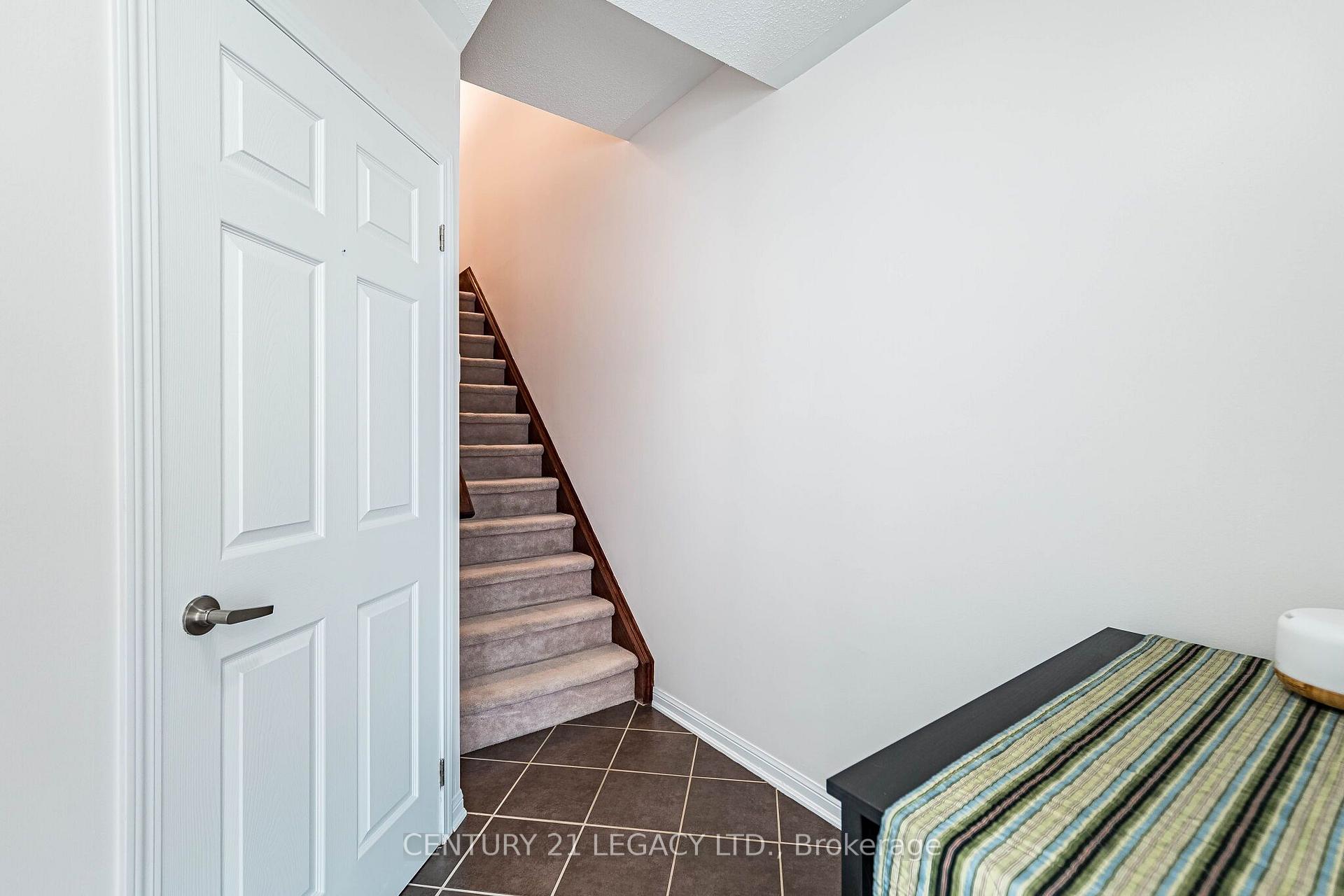 Photo 8 of 579 Speyer Circle SW, Milton, Harrison — HOMEH