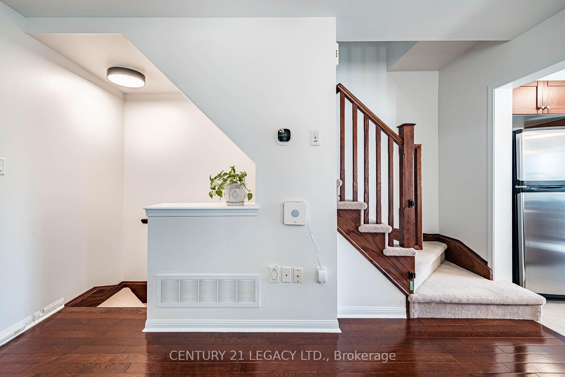 Photo 13 of 579 Speyer Circle SW, Milton, Harrison — HOMEH