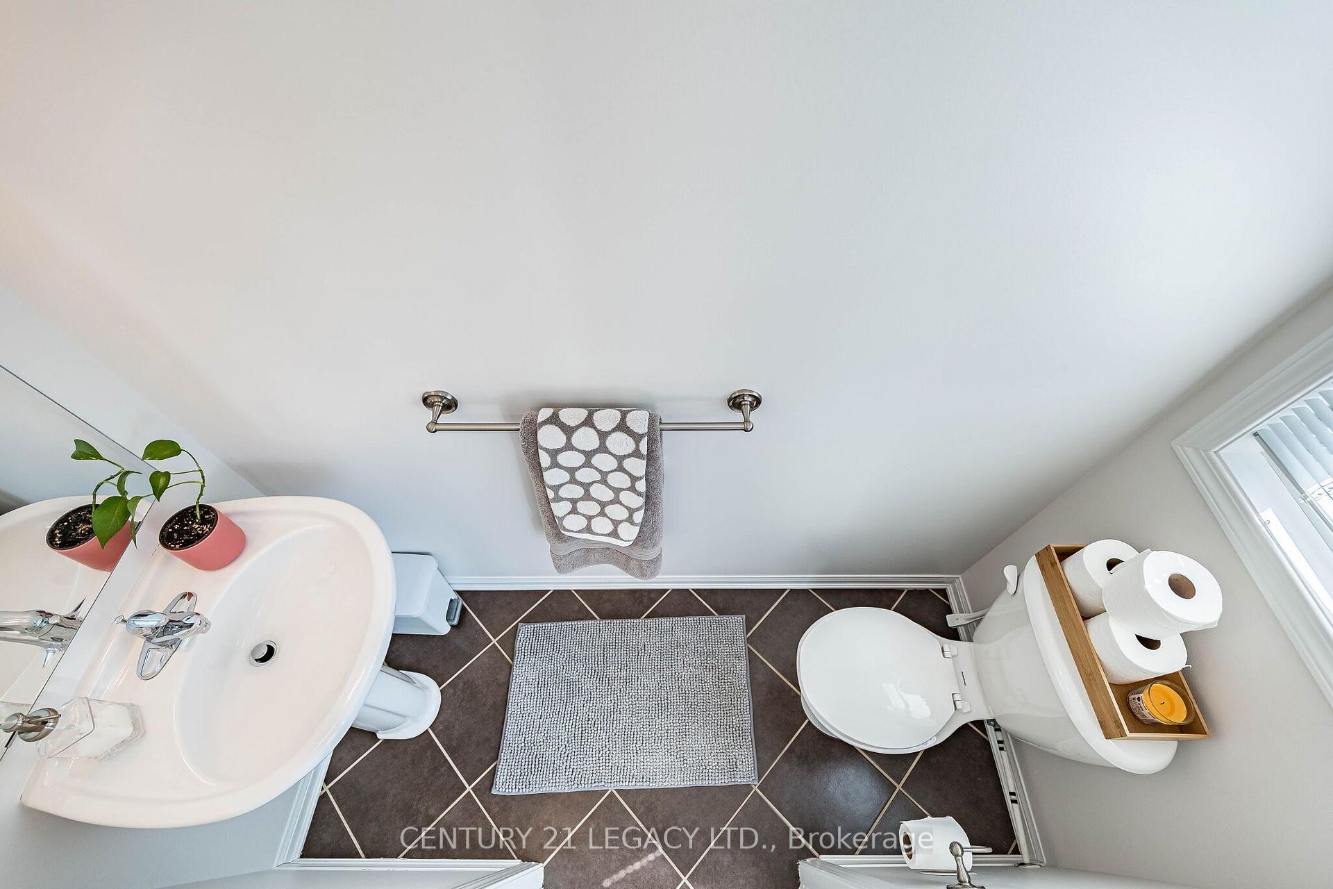 Photo 30 of 579 Speyer Circle SW, Milton, Harrison — HOMEH