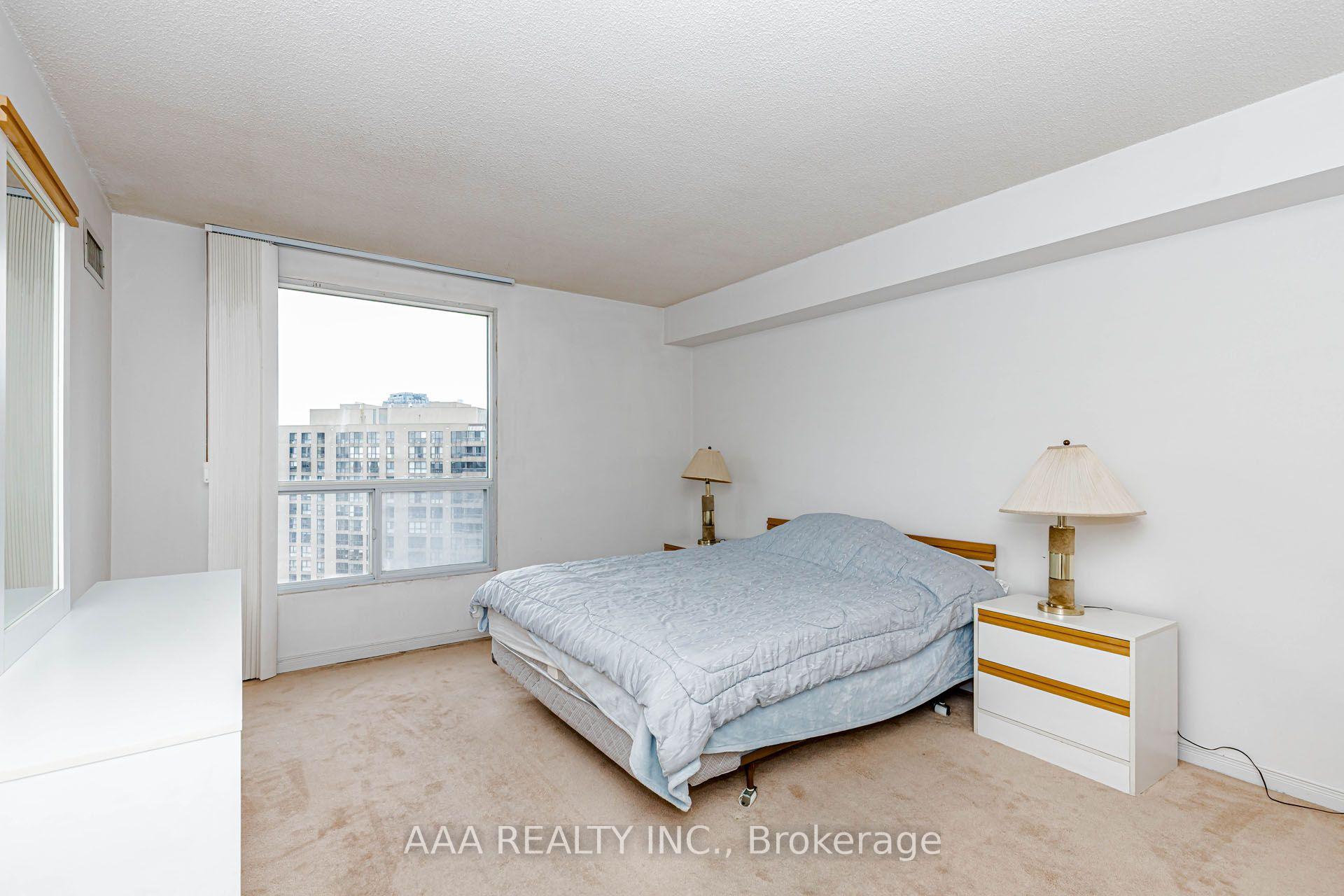 Photo 23 of Unit 2101, 5 Concorde Place, North York, Banbury-Don Mills — HOMEH