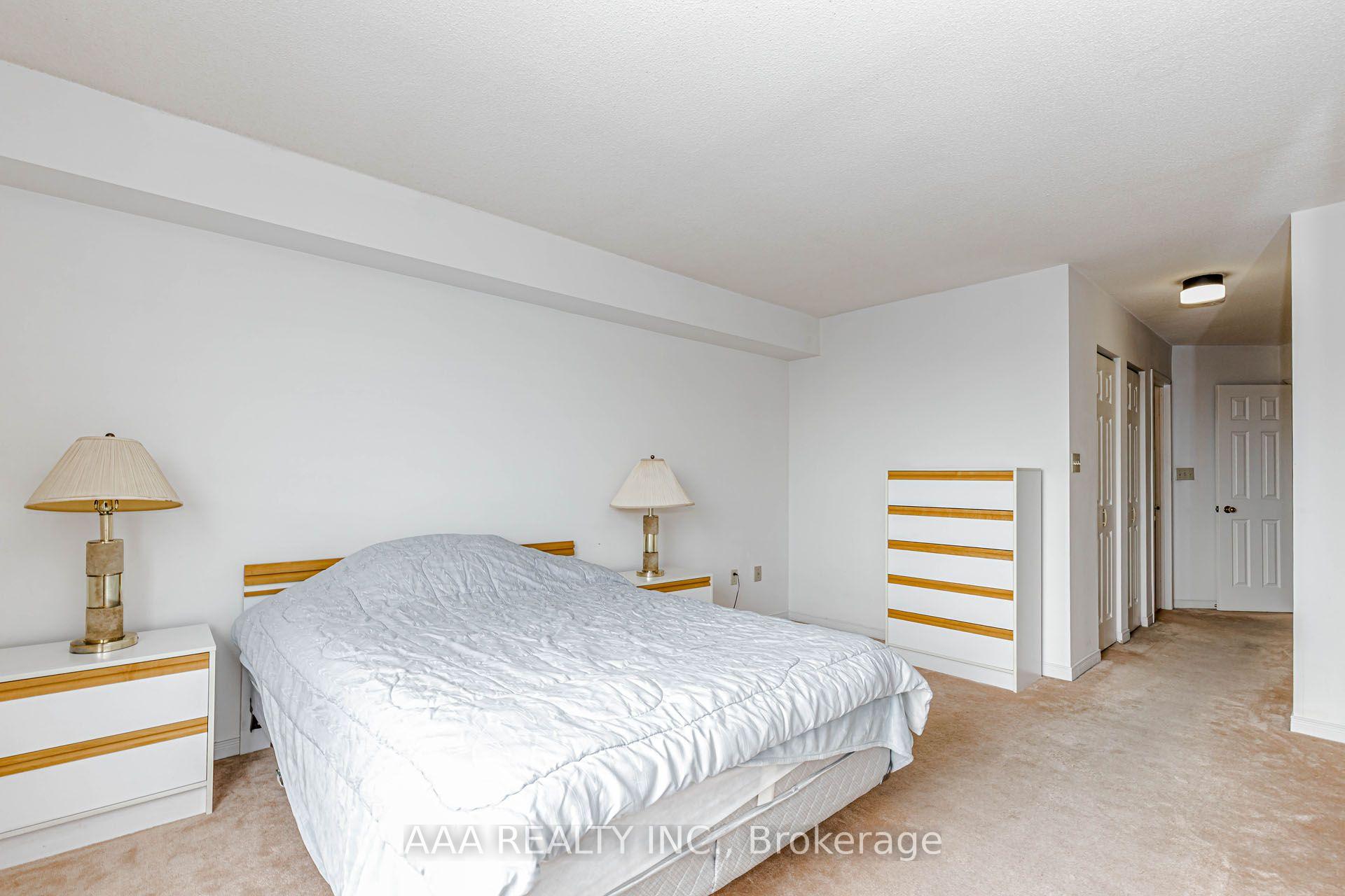 Photo 24 of Unit 2101, 5 Concorde Place, North York, Banbury-Don Mills — HOMEH
