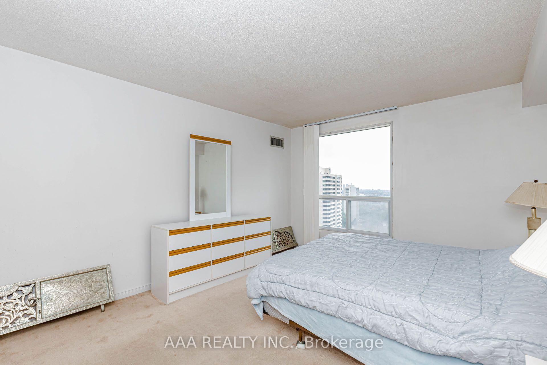 Photo 26 of Unit 2101, 5 Concorde Place, North York, Banbury-Don Mills — HOMEH