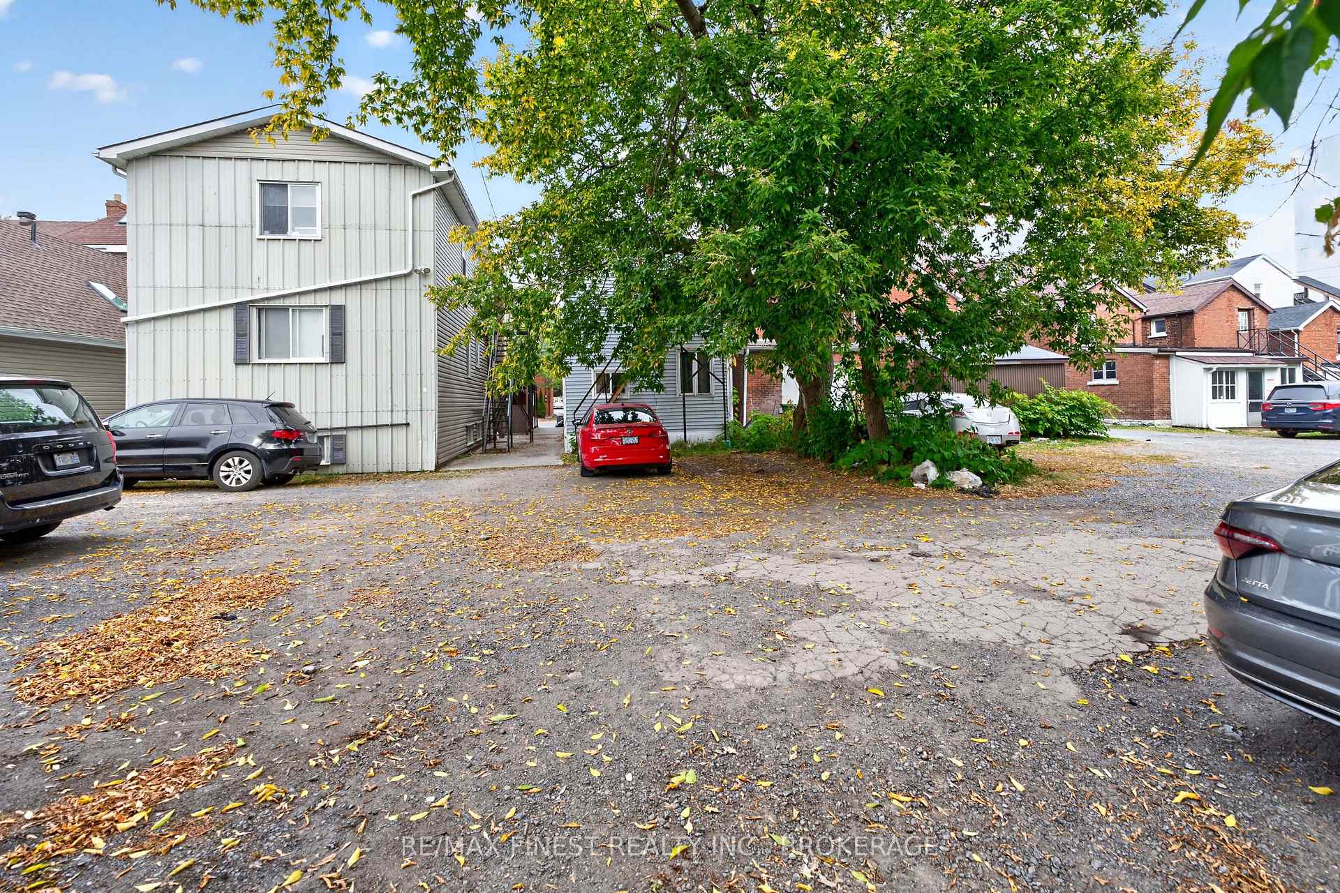 Photo 6 of 364 Brock Street, Kingston, Queen's — HOMEH