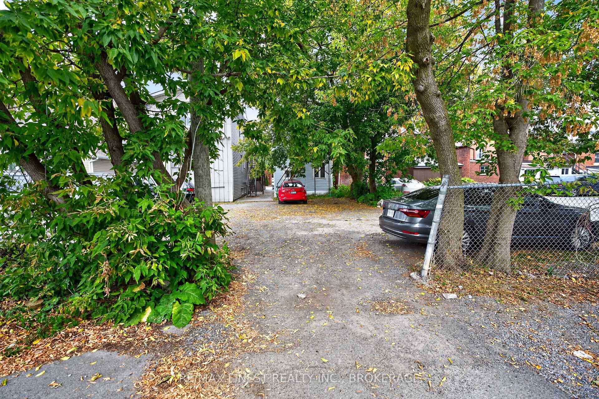 Photo 7 of 364 Brock Street, Kingston, Queen's — HOMEH
