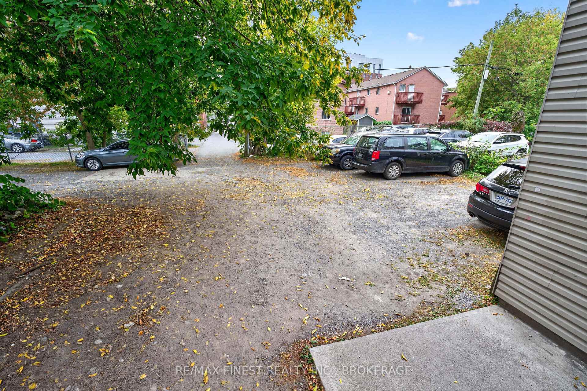 Photo 12 of 364 Brock Street, Kingston, Queen's — HOMEH
