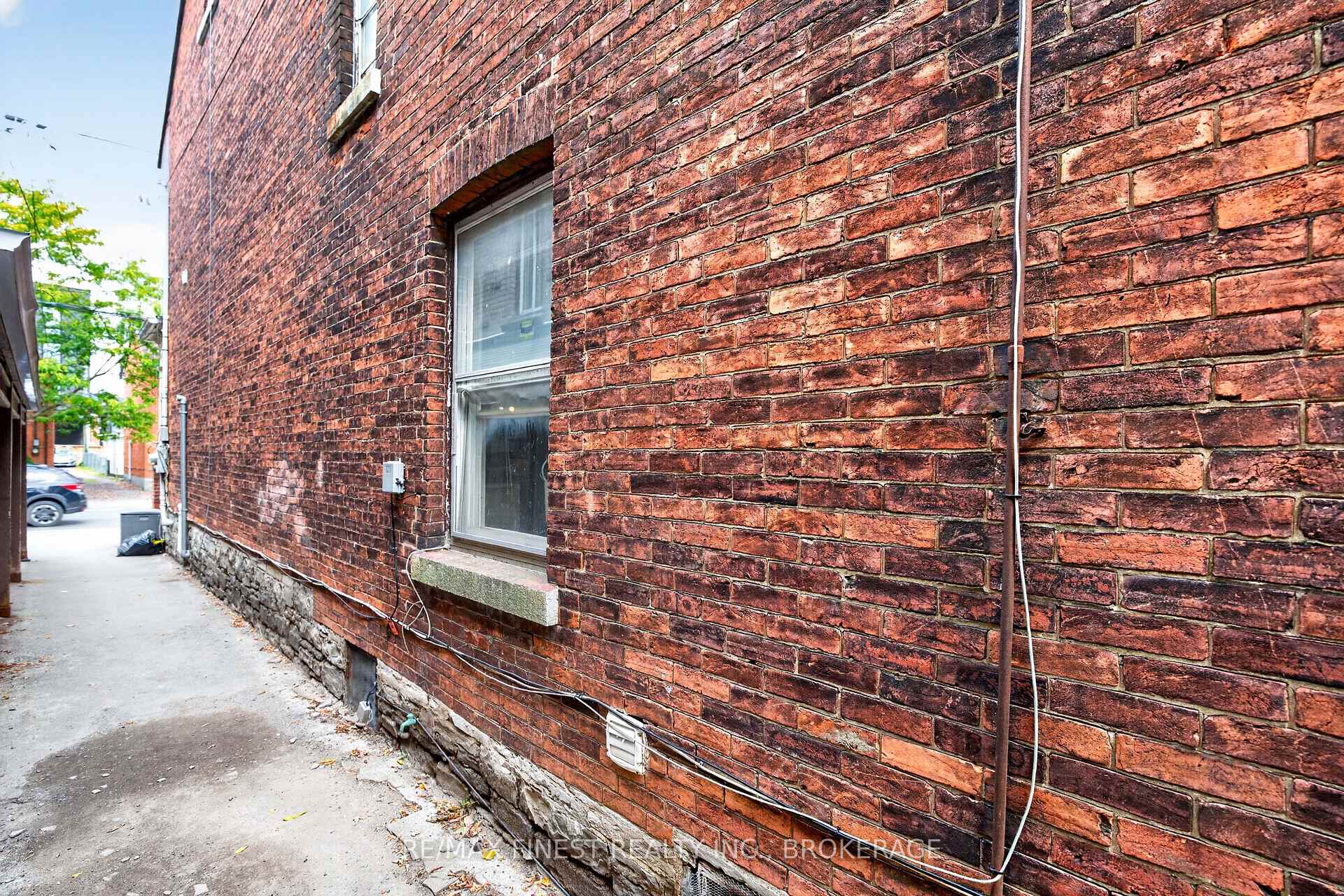 Photo 13 of 364 Brock Street, Kingston, Queen's — HOMEH