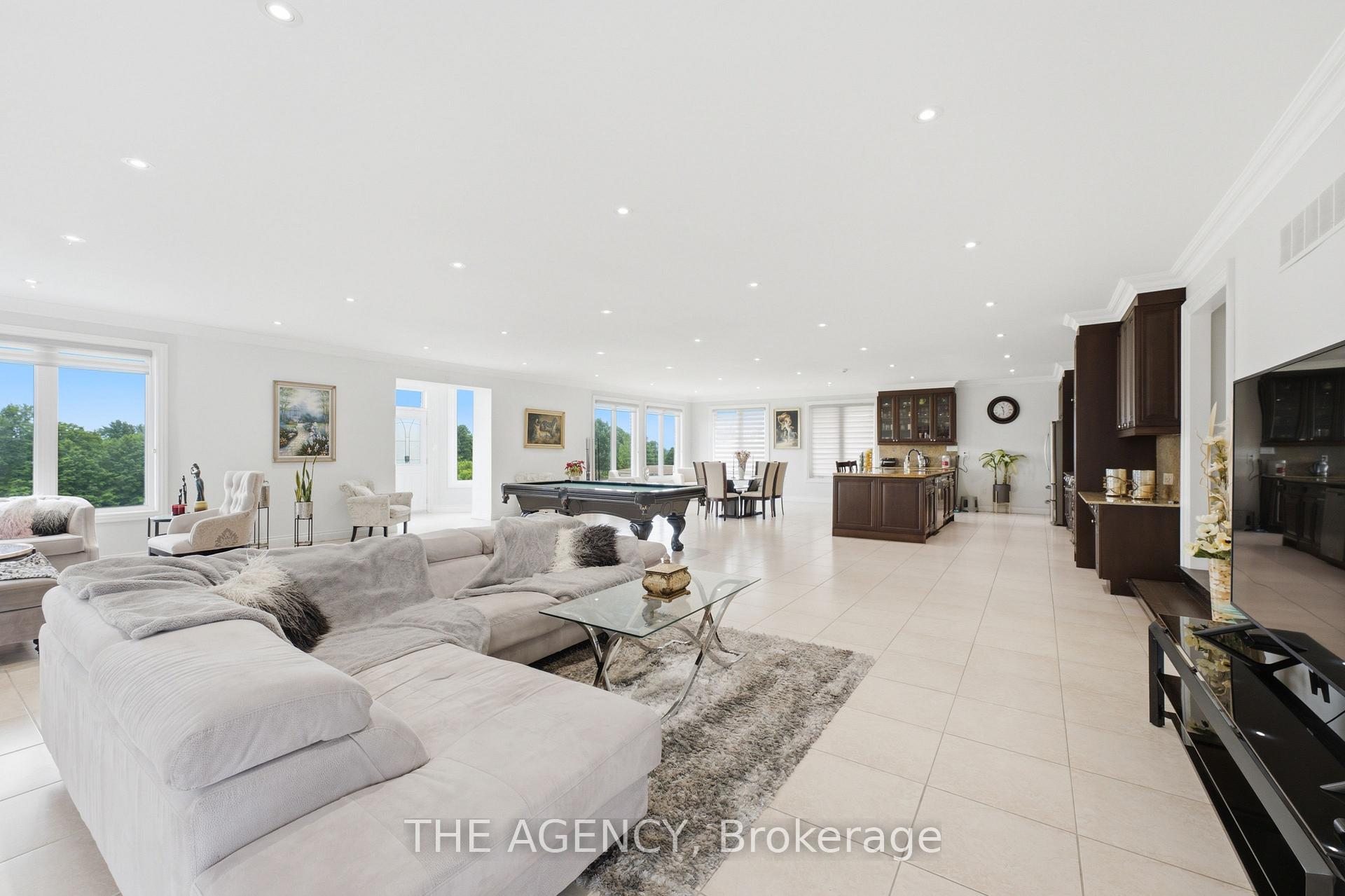 Photo 2 of 14415 Jane Street, King, Rural King — HOMEH