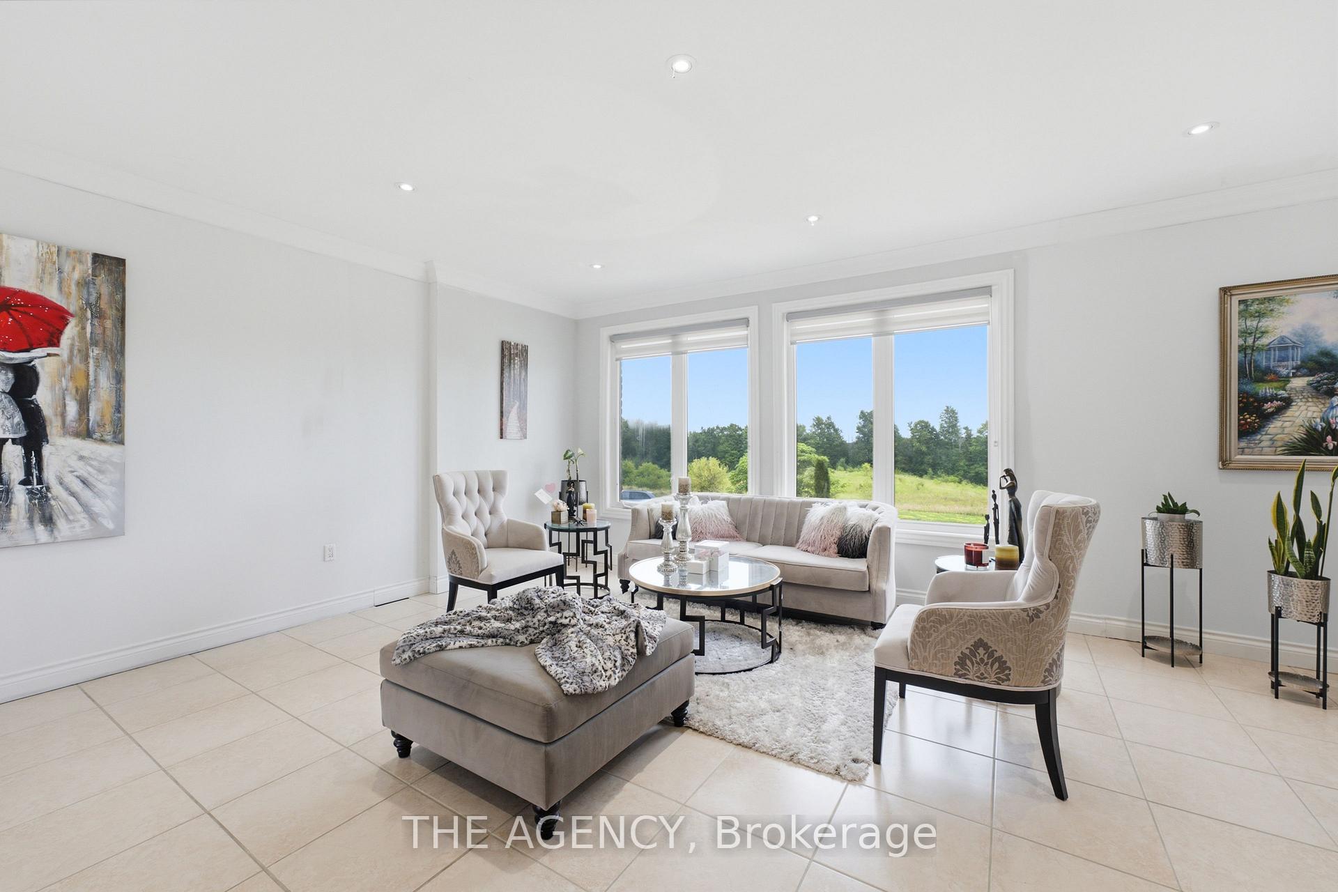 Photo 3 of 14415 Jane Street, King, Rural King — HOMEH
