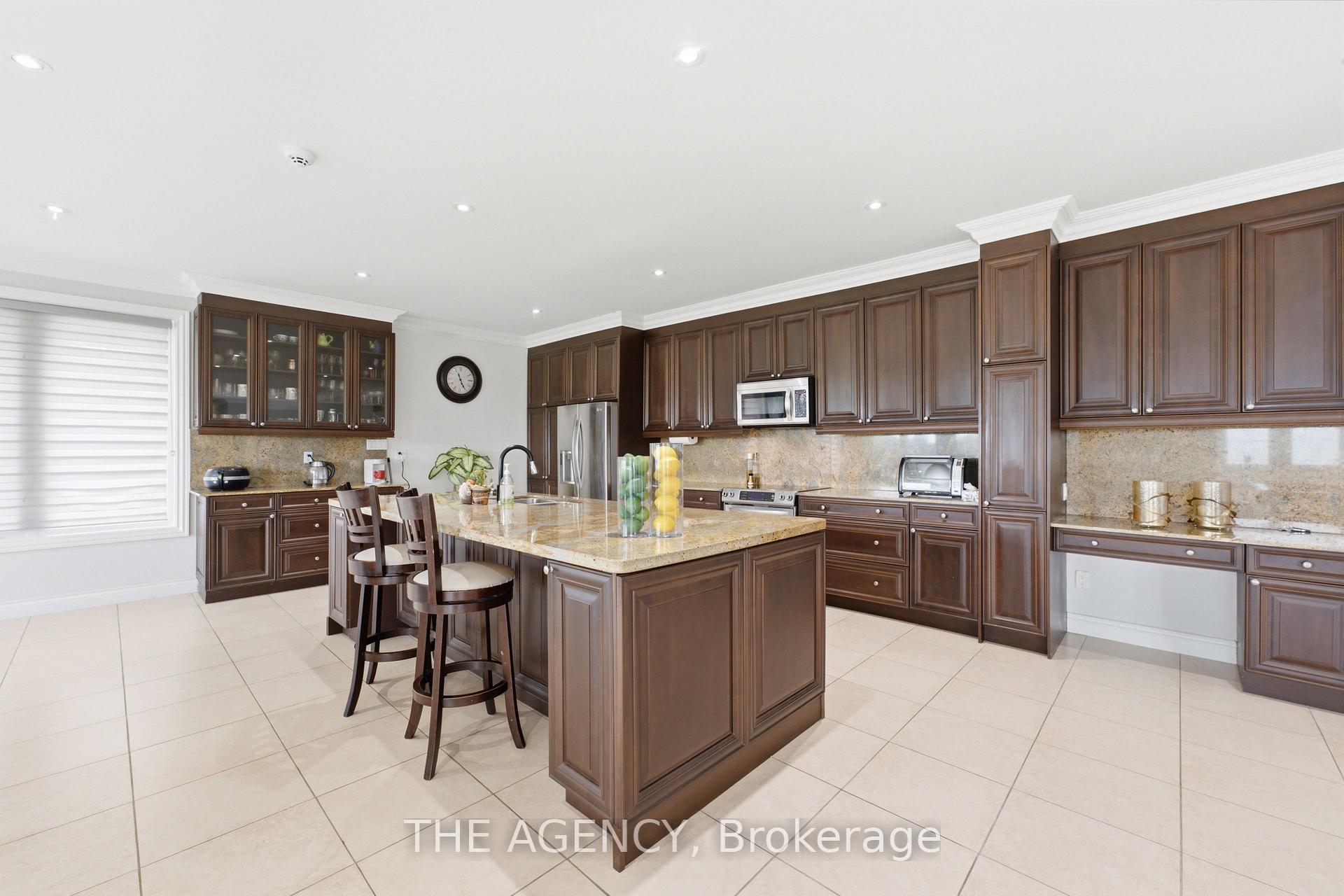 Photo 4 of 14415 Jane Street, King, Rural King — HOMEH