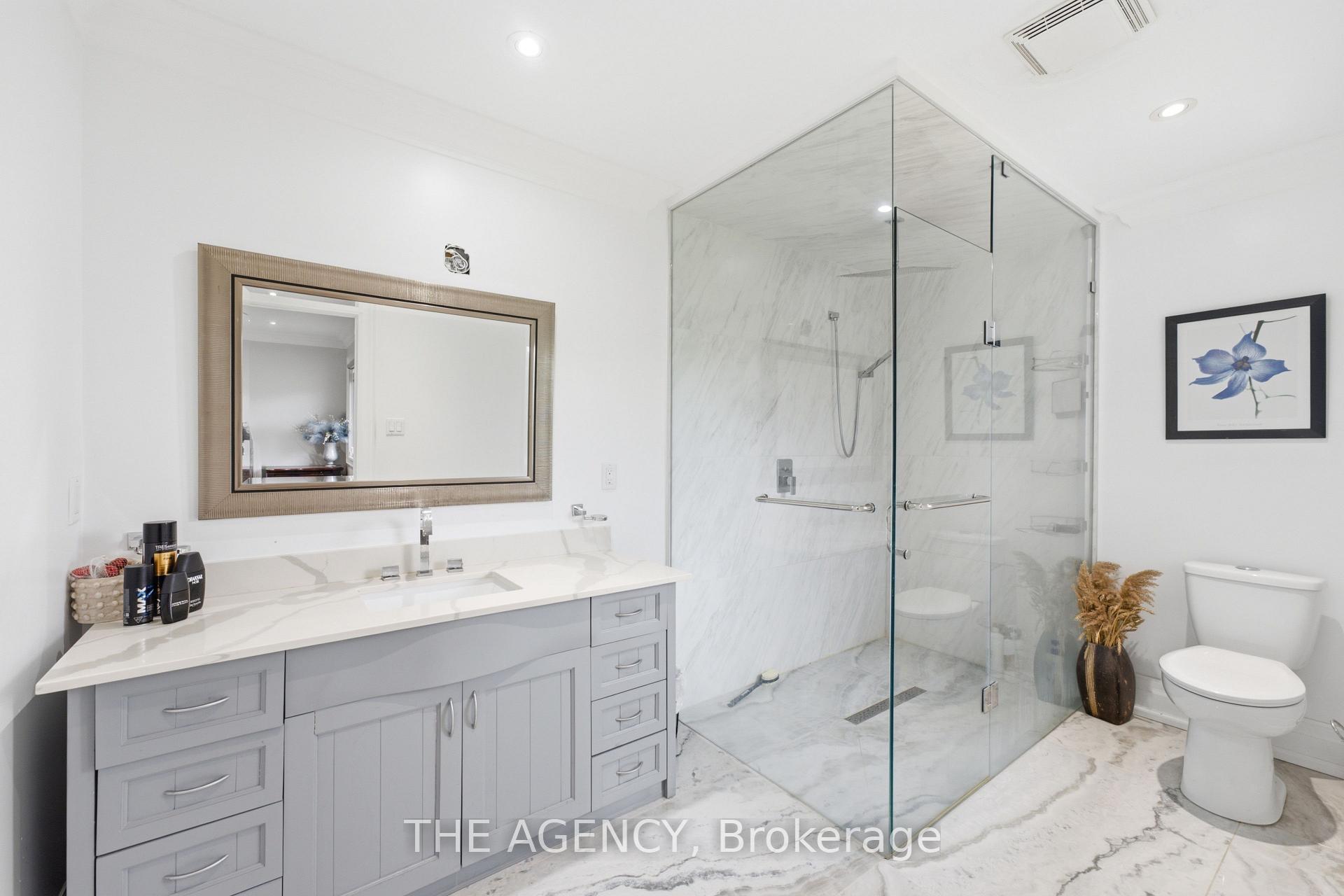 Photo 16 of 14415 Jane Street, King, Rural King — HOMEH