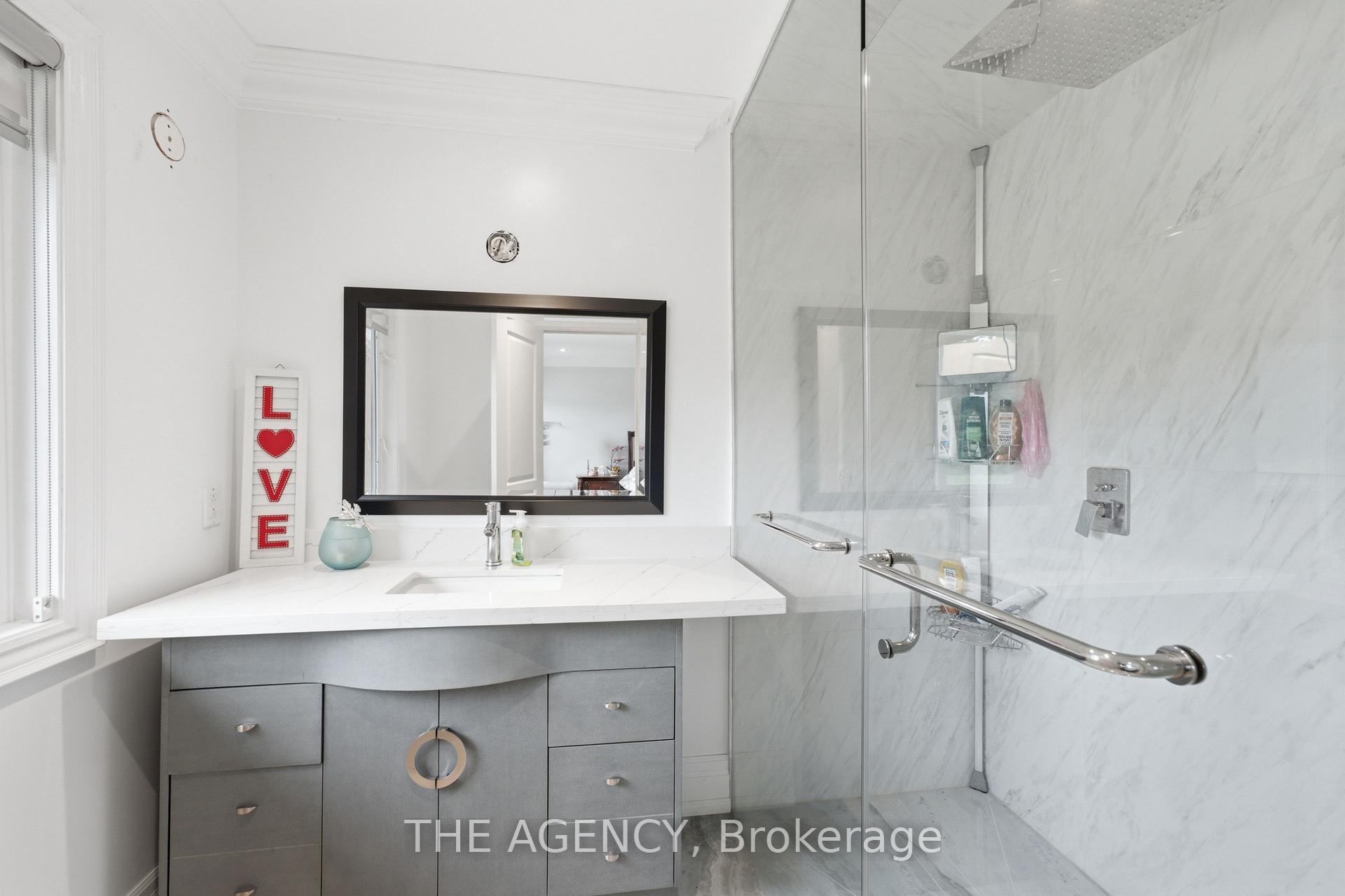 Photo 19 of 14415 Jane Street, King, Rural King — HOMEH