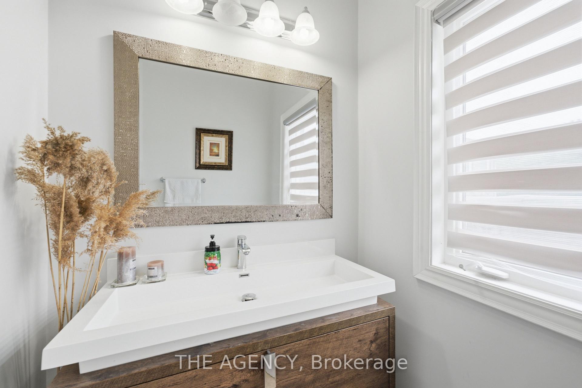Photo 23 of 14415 Jane Street, King, Rural King — HOMEH