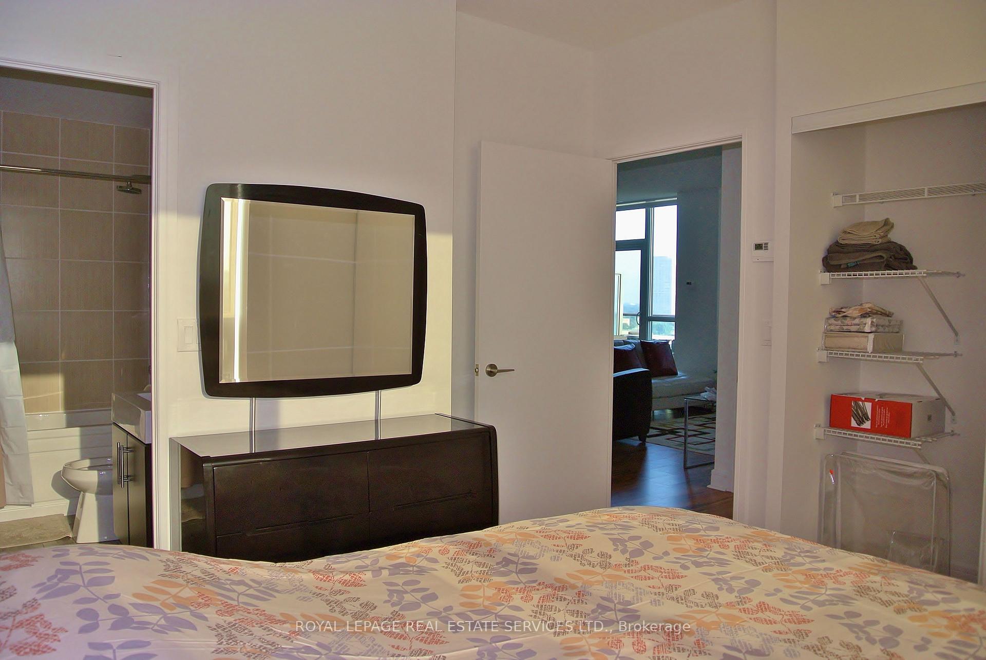Photo 9 of Unit PH 14, 35 Brian Peck Crescent, Toronto, Thorncliffe Park — HOMEH