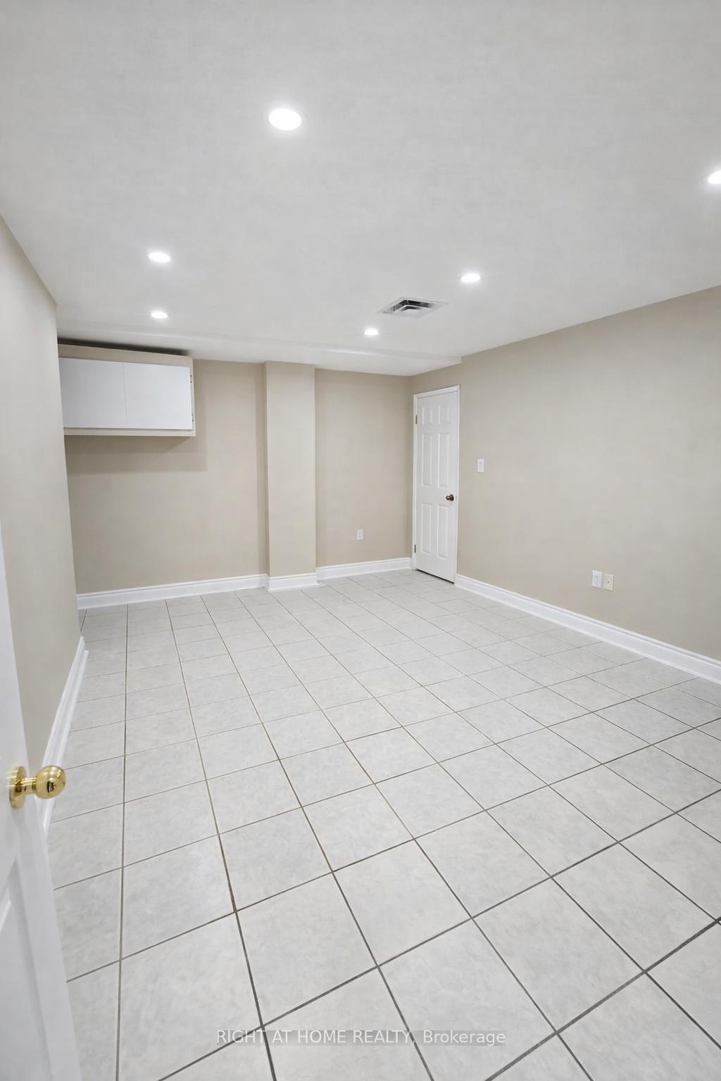 Photo 5 of Unit Basement, 621 Dixon Road, Etobicoke, West Humber-Clairville — HOMEH