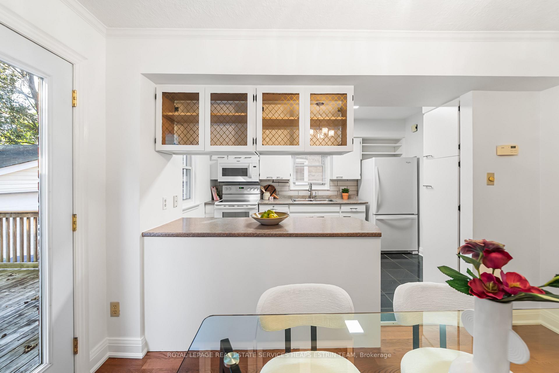 Photo 12 of 63 Thursfield Crescent, Toronto, Leaside — HOMEH