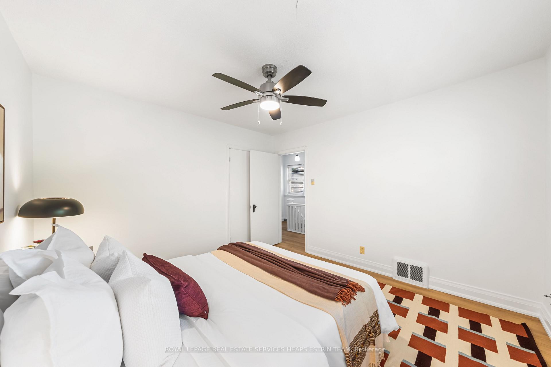 Photo 19 of 63 Thursfield Crescent, Toronto, Leaside — HOMEH