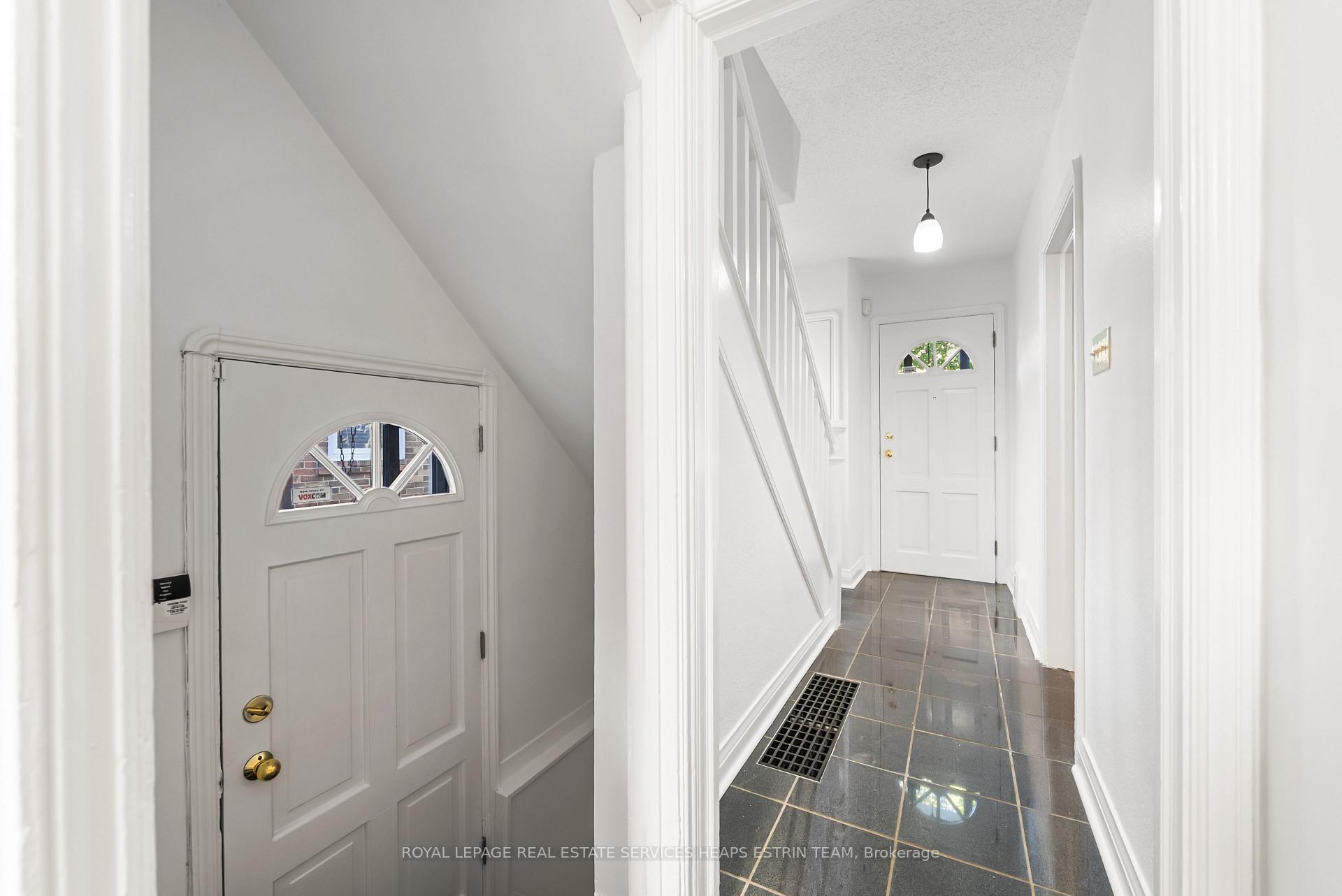 Photo 27 of 63 Thursfield Crescent, Toronto, Leaside — HOMEH