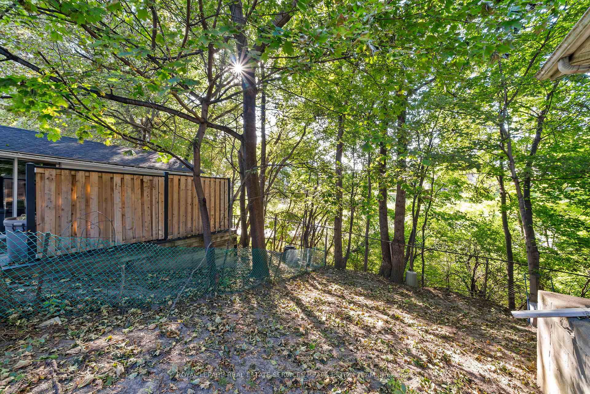 Photo 35 of 63 Thursfield Crescent, Toronto, Leaside — HOMEH