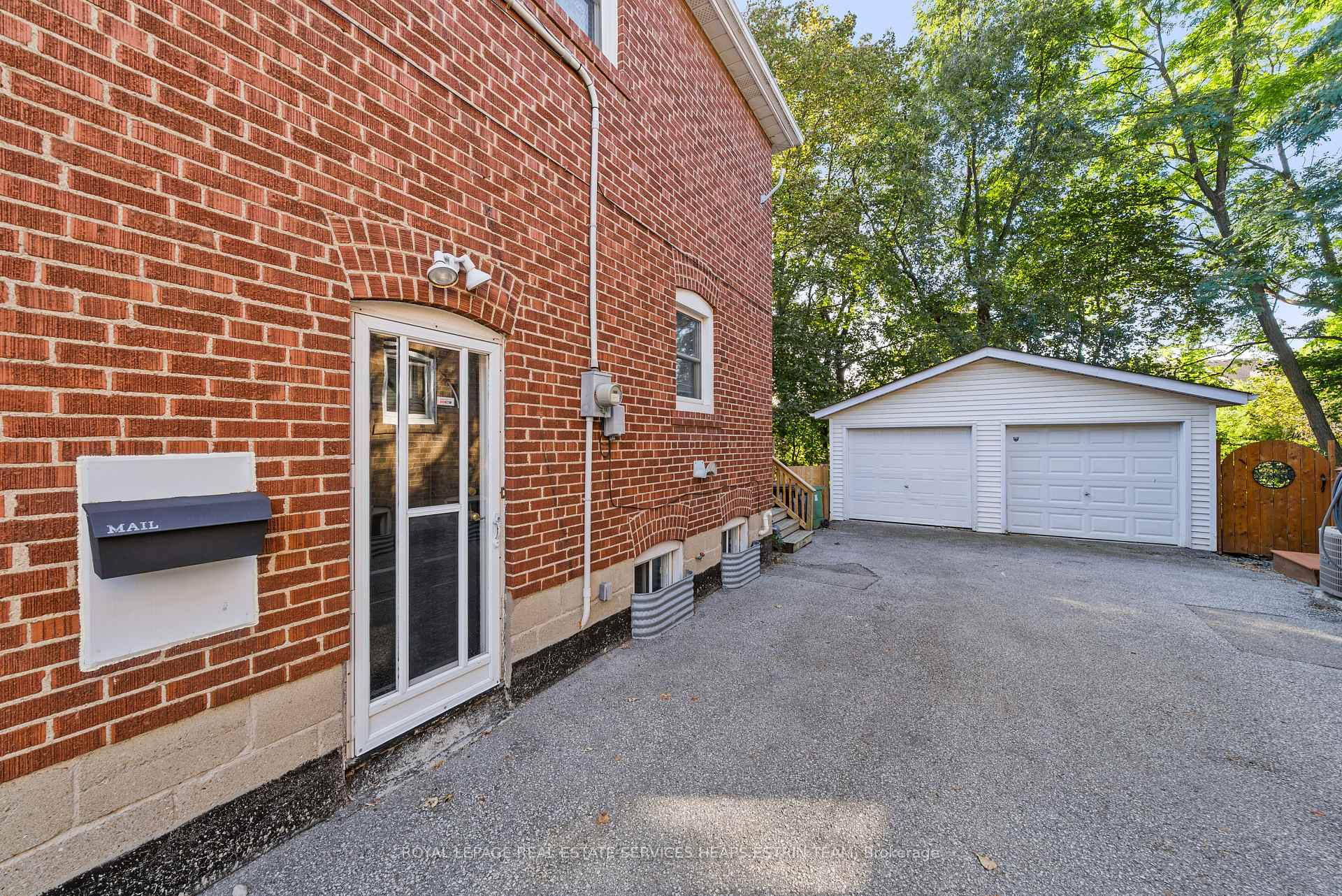 Photo 36 of 63 Thursfield Crescent, Toronto, Leaside — HOMEH