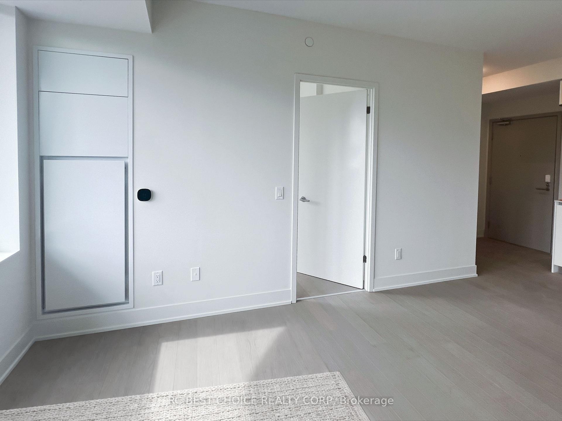 Photo 4 of Unit 503, 322 Dupont Street, Toronto, The Annex — HOMEH