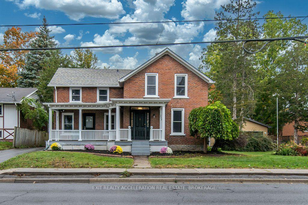Photo of 211 Bridge Street W