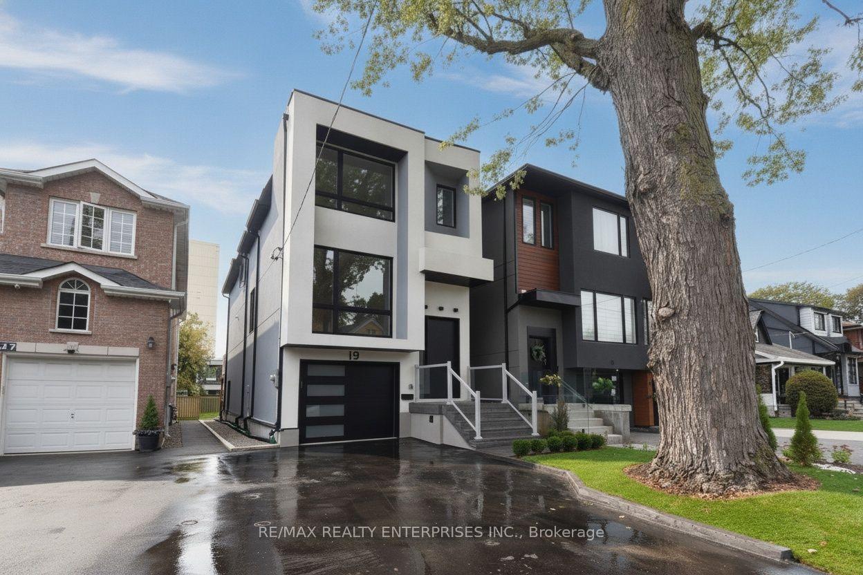 Photo 1 of 19 Simpson Avenue, Etobicoke, Mimico — HOMEH