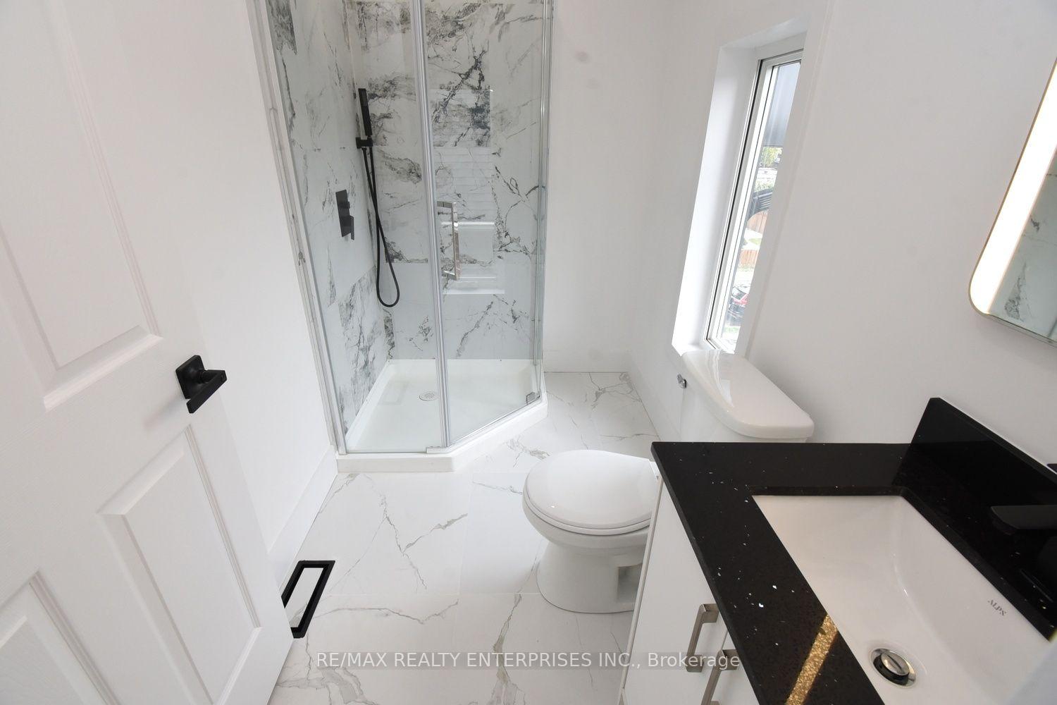 Photo 28 of 19 Simpson Avenue, Etobicoke, Mimico — HOMEH