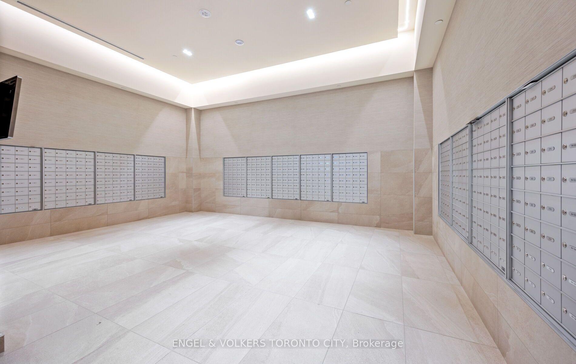 Photo 4 of Unit 1603, 8960 Jane Street, Vaughan, Vellore Village — HOMEH