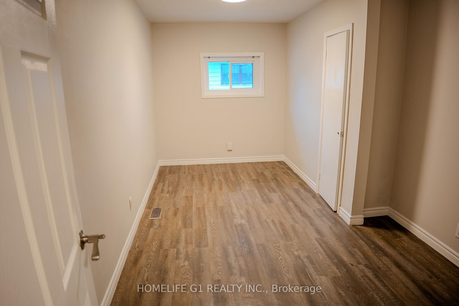 Photo 11 of 332 Grove Street E, Barrie, Grove East — HOMEH