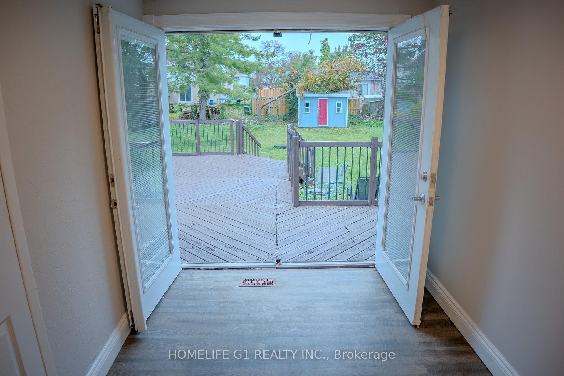 Photo 14 of 332 Grove Street E, Barrie, Grove East — HOMEH
