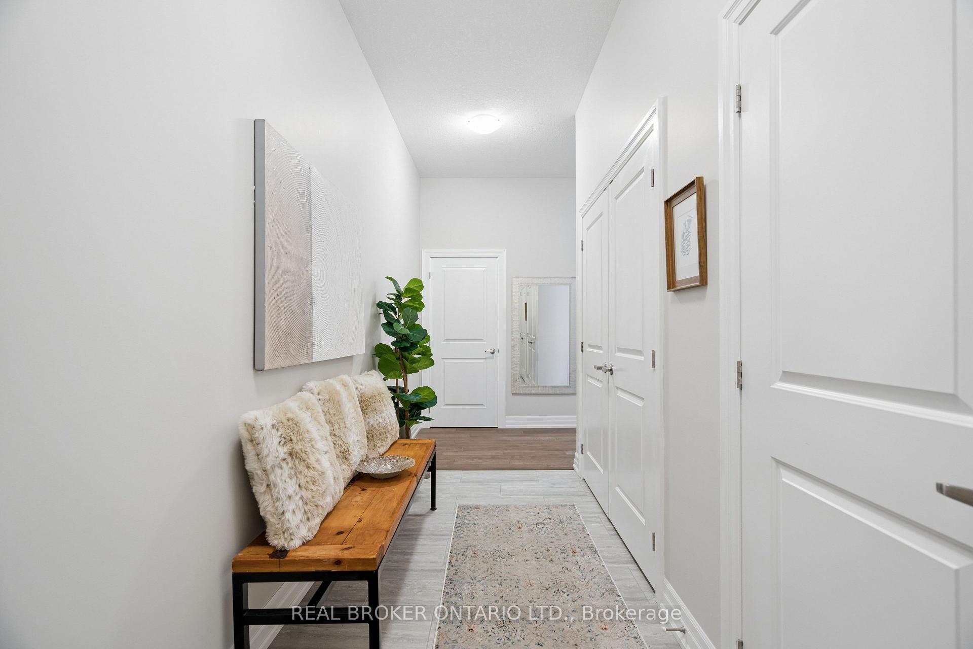 Photo 4 of 101-1878 Gordon Street, Guelph, Pineridge/Westminster Woods — HOMEH