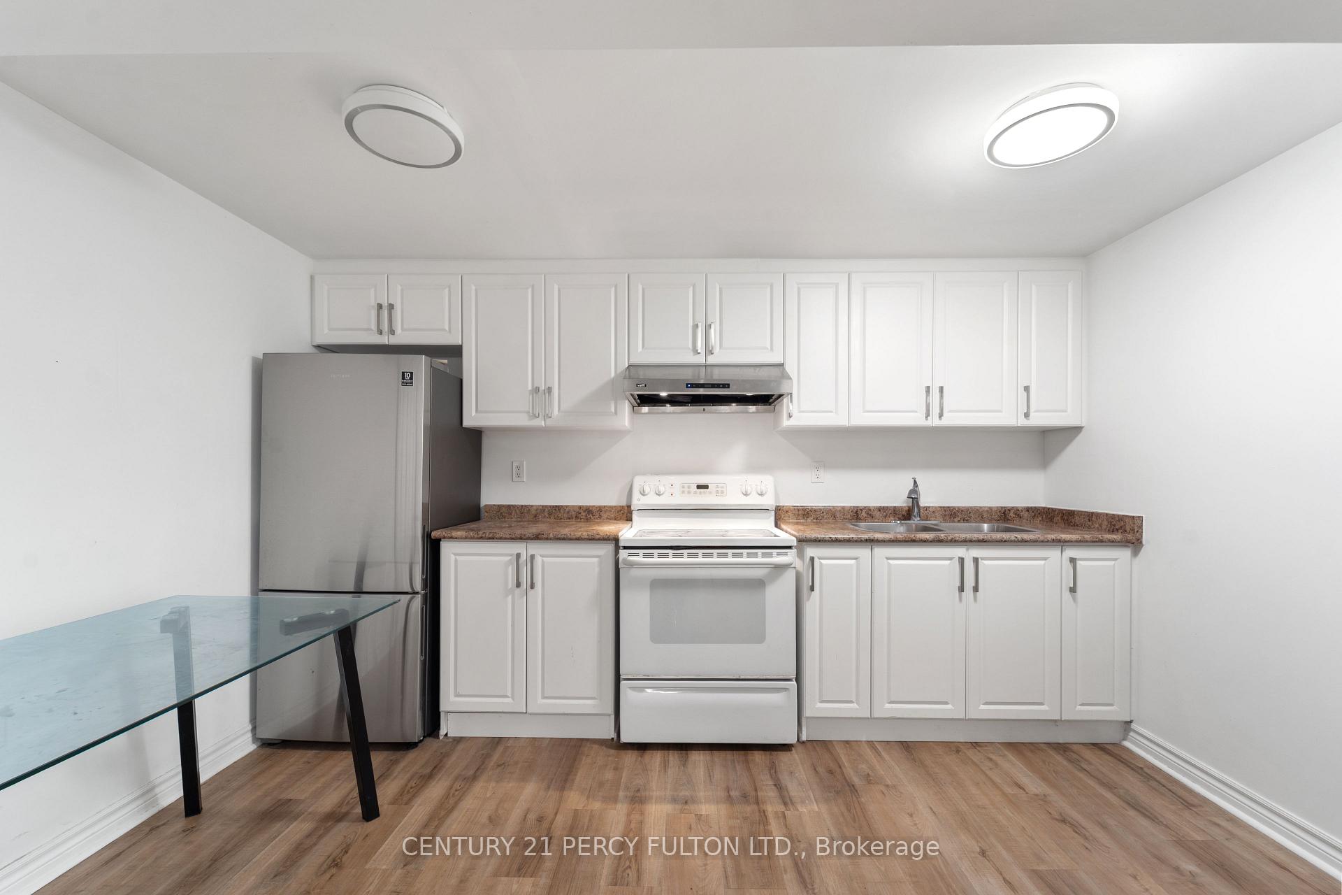 Photo 8 of 35 Weldon Street, Whitby, Rolling Acres — HOMEH