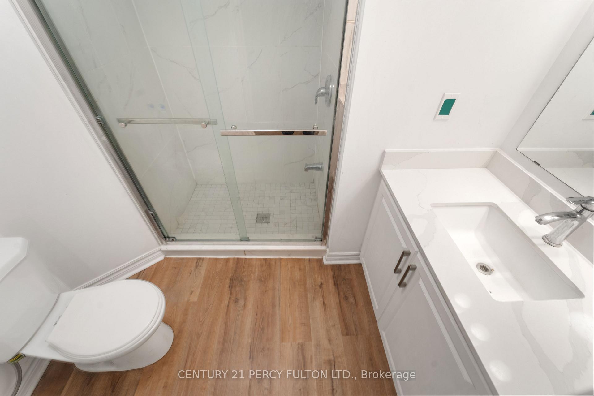 Photo 13 of 35 Weldon Street, Whitby, Rolling Acres — HOMEH