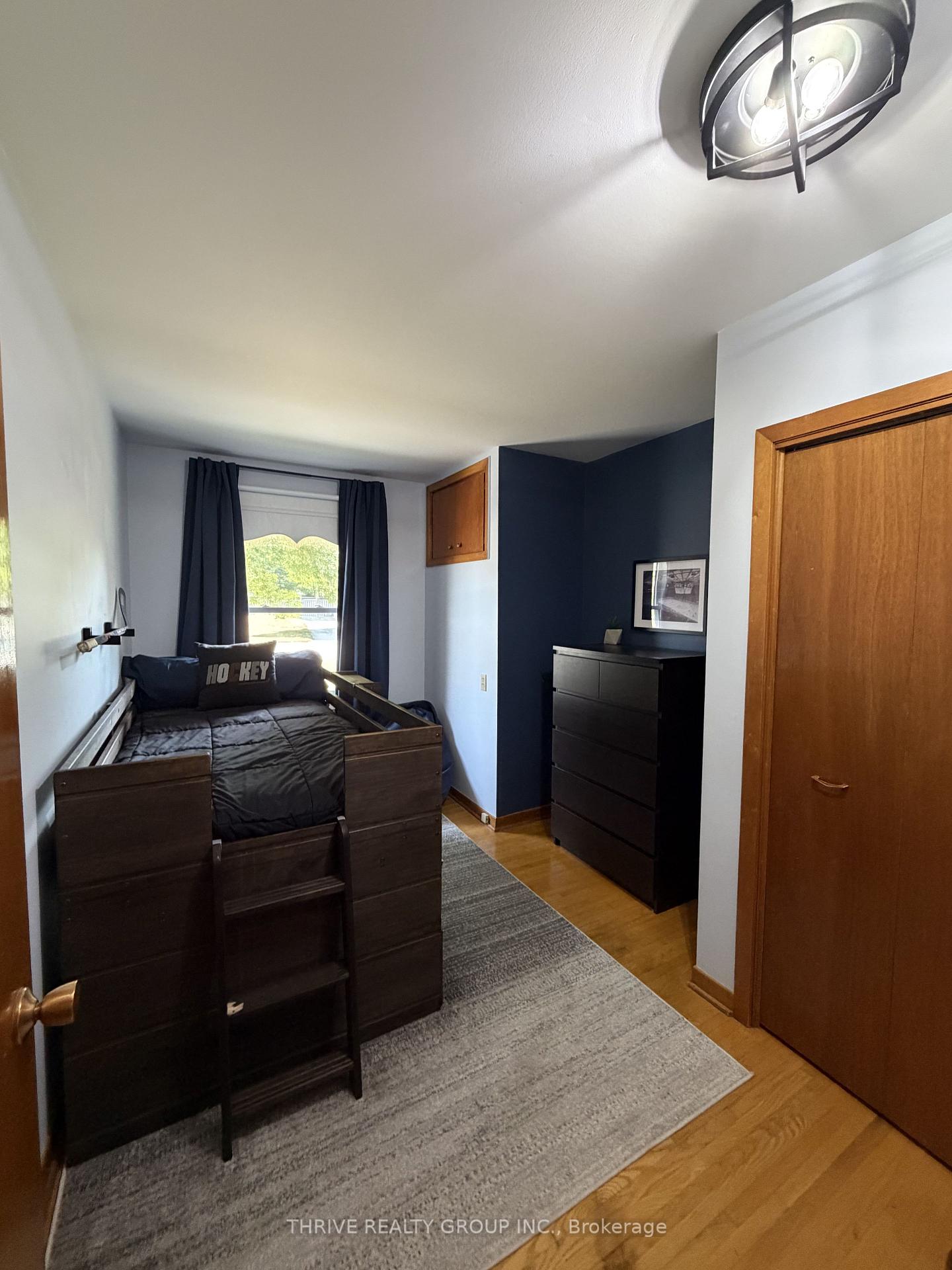 Photo 19 of 29 Southland Drive, London, South V — HOMEH