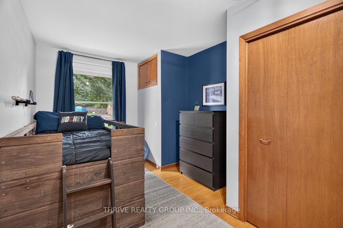 Photo 41 of 29 Southland Drive, London, South V — HOMEH